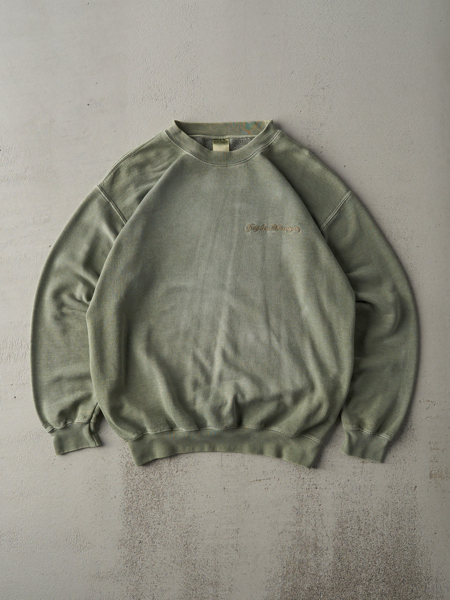 Vintage 90s Washed Green Gander Mountain Crewneck (M)