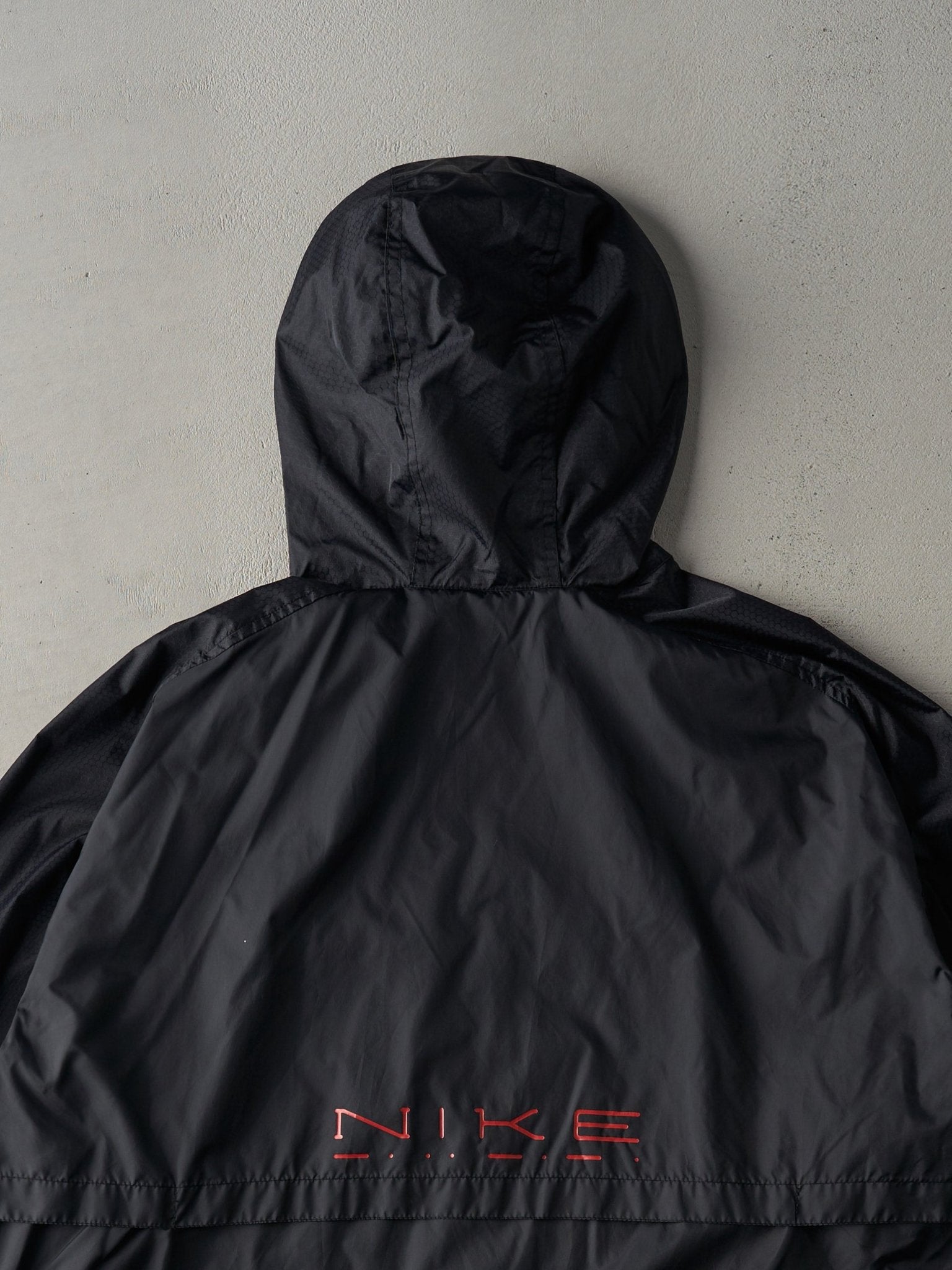Vintage Y2K Black Nike Hooded Windbreaker Jacket (XL)