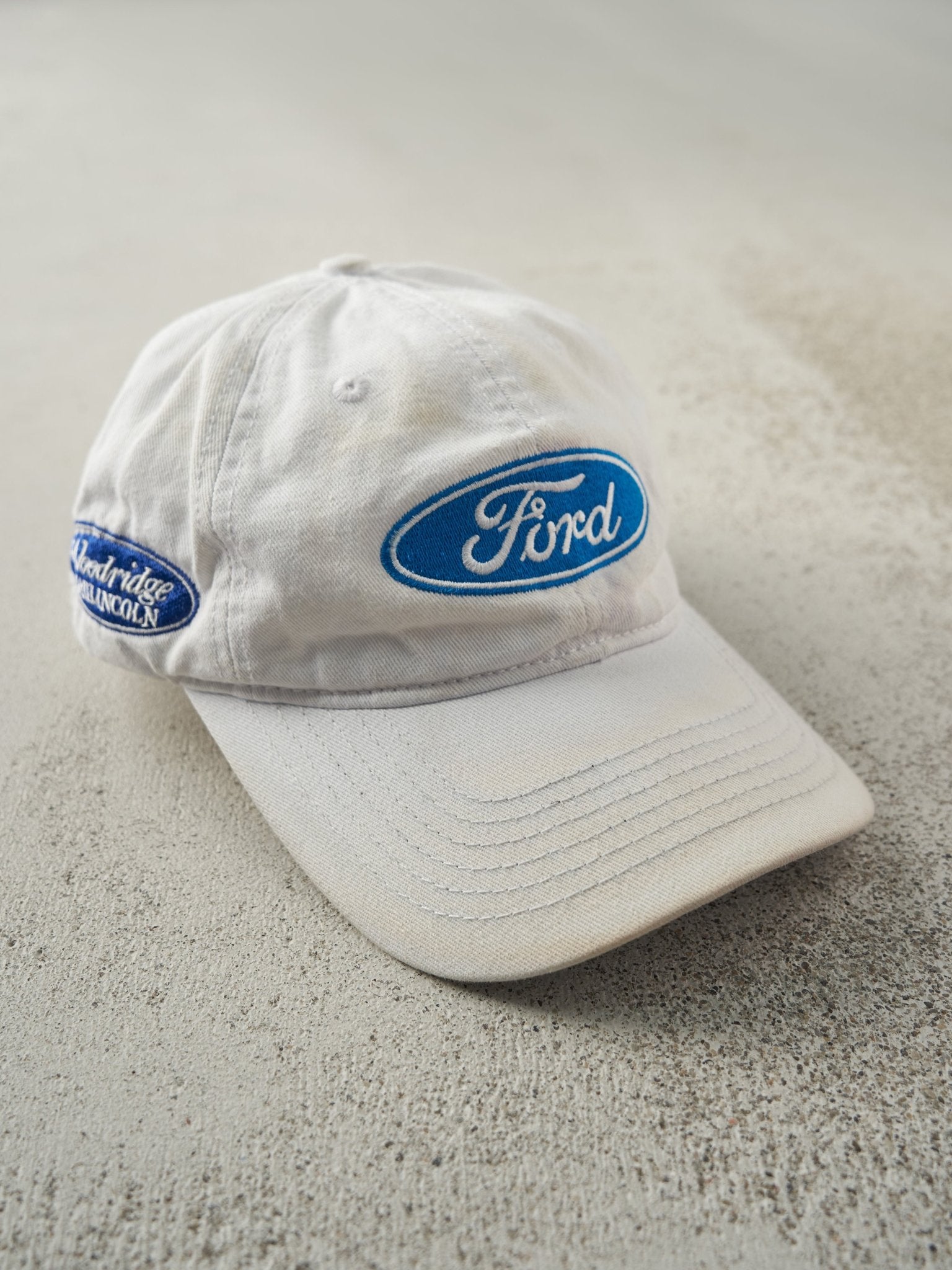 Vintage Y2K White Embroidered Ford Velcro Hat