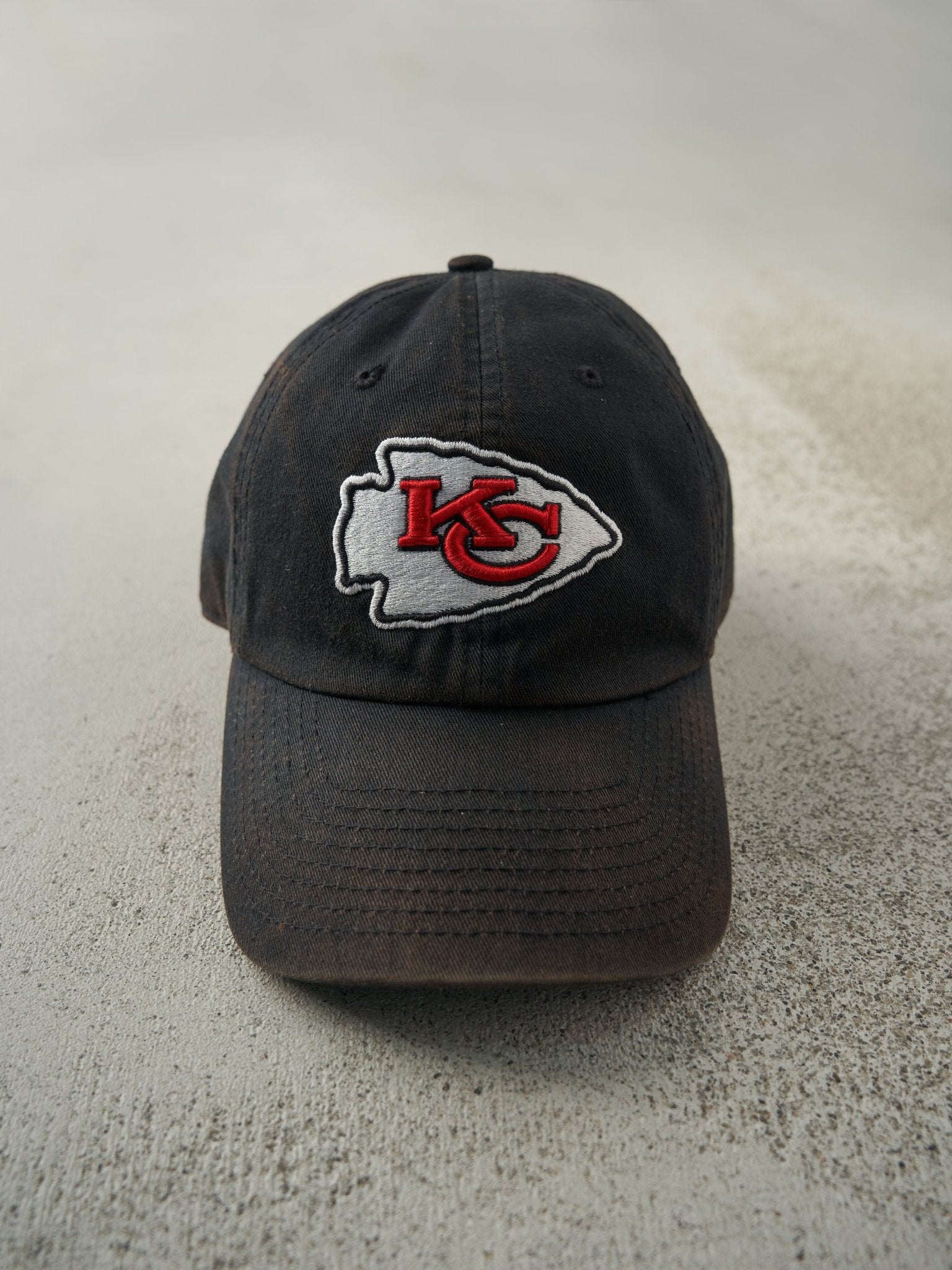 Vintage Y2K Black Embroidered Kansas City Chiefs Strapback