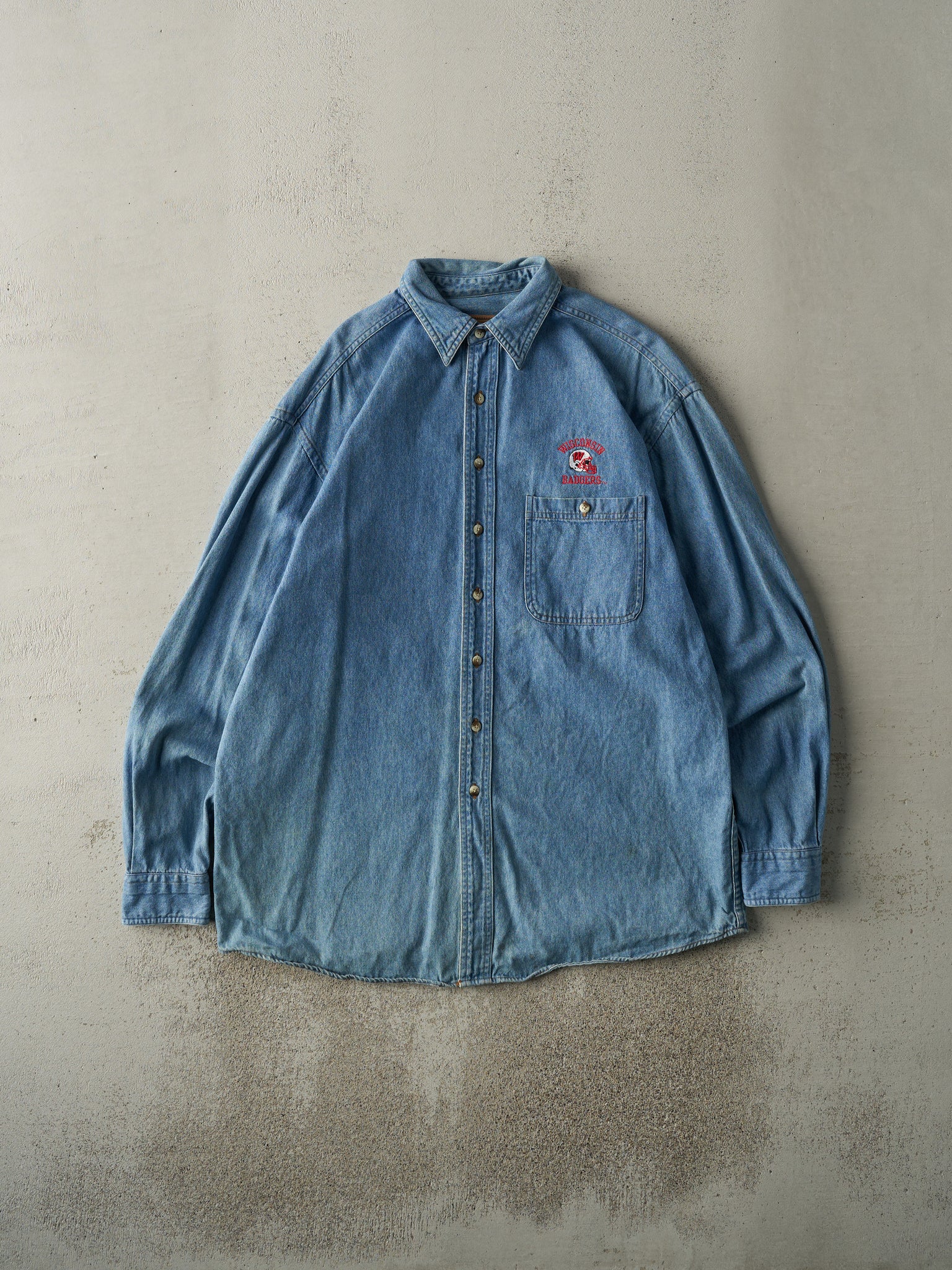 Vintage 90s Denim Embroidered Wisconsin Badgers Football Button Up (L)