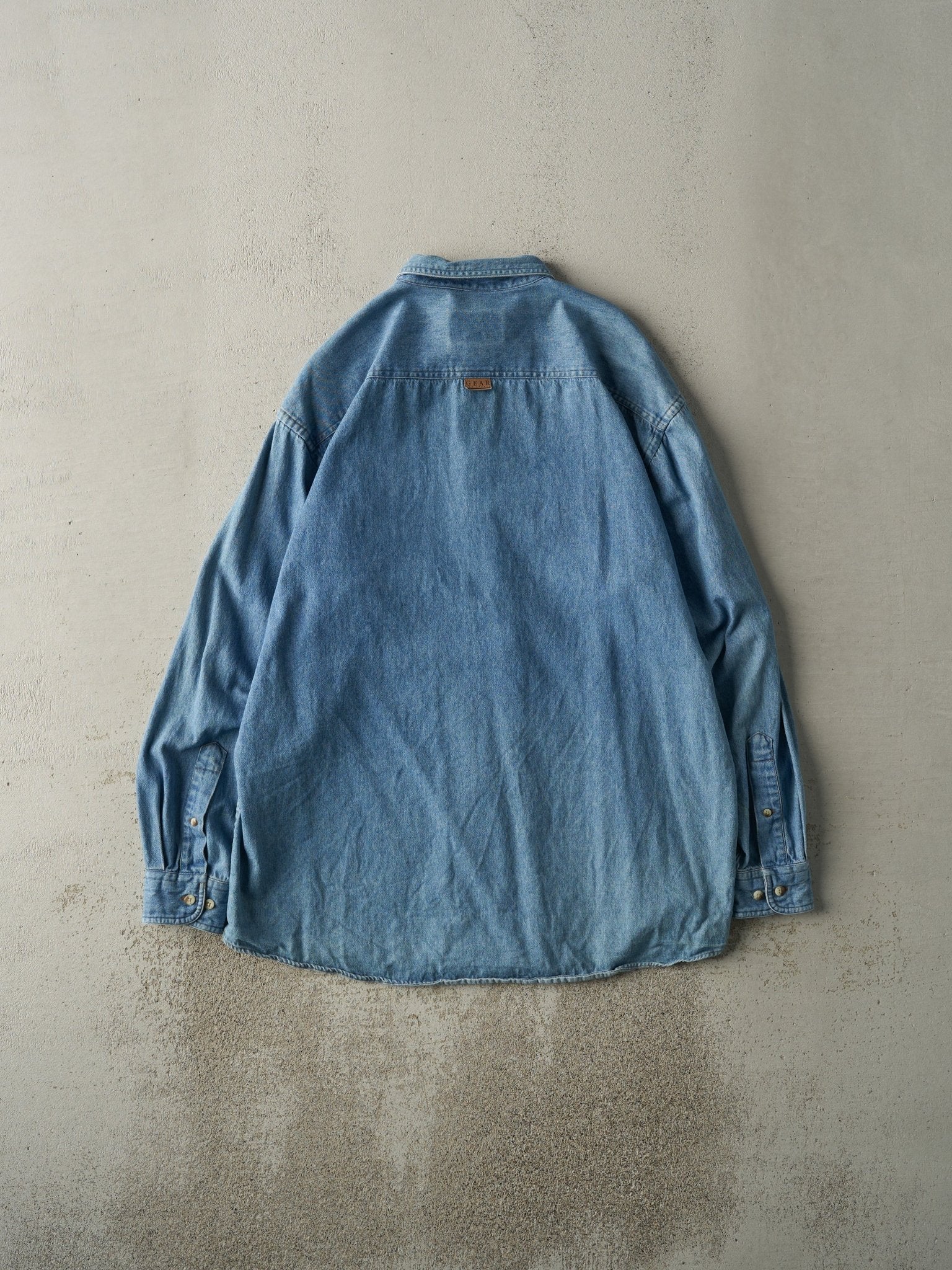 Vintage 90s Denim Embroidered Wisconsin Badgers Football Button Up (L)