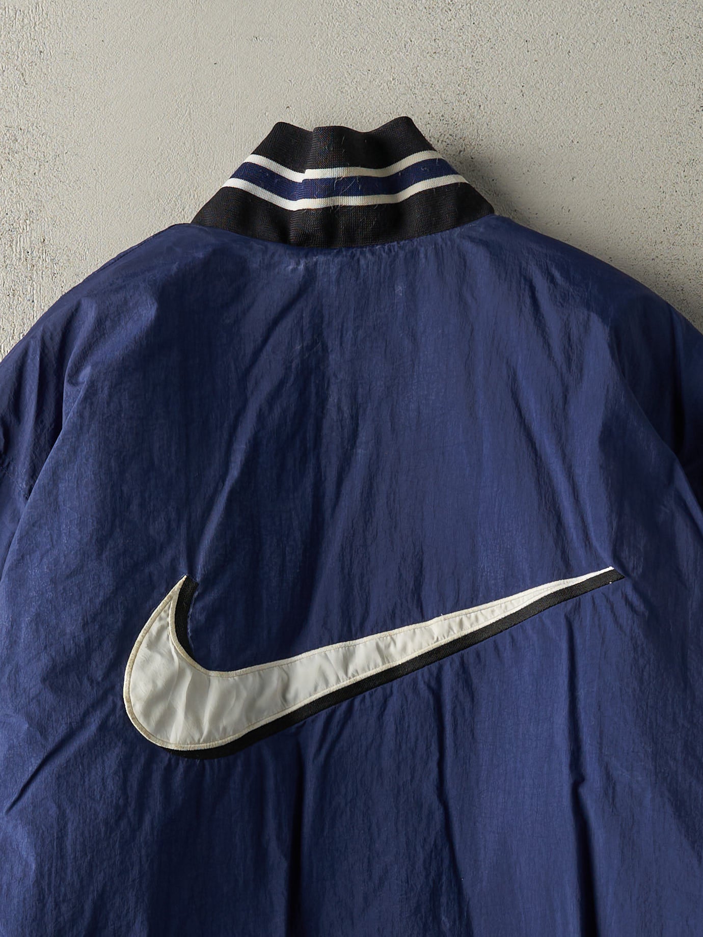 Vintage 90s Navy Blue & Black Reversible Nike Puffer Jacket (L/XL)