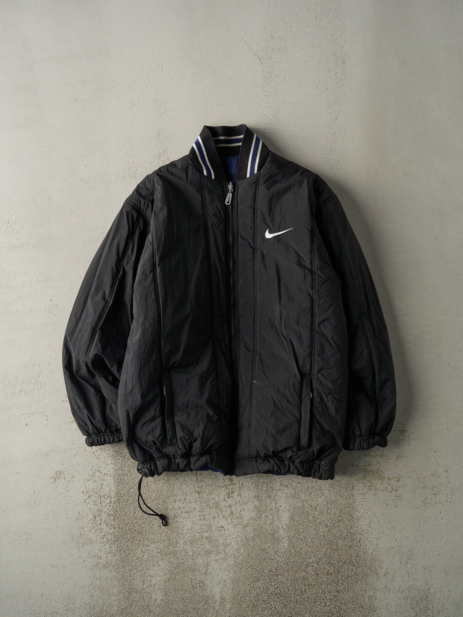 Vintage 90s Navy Blue & Black Reversible Nike Puffer Jacket (L/XL)