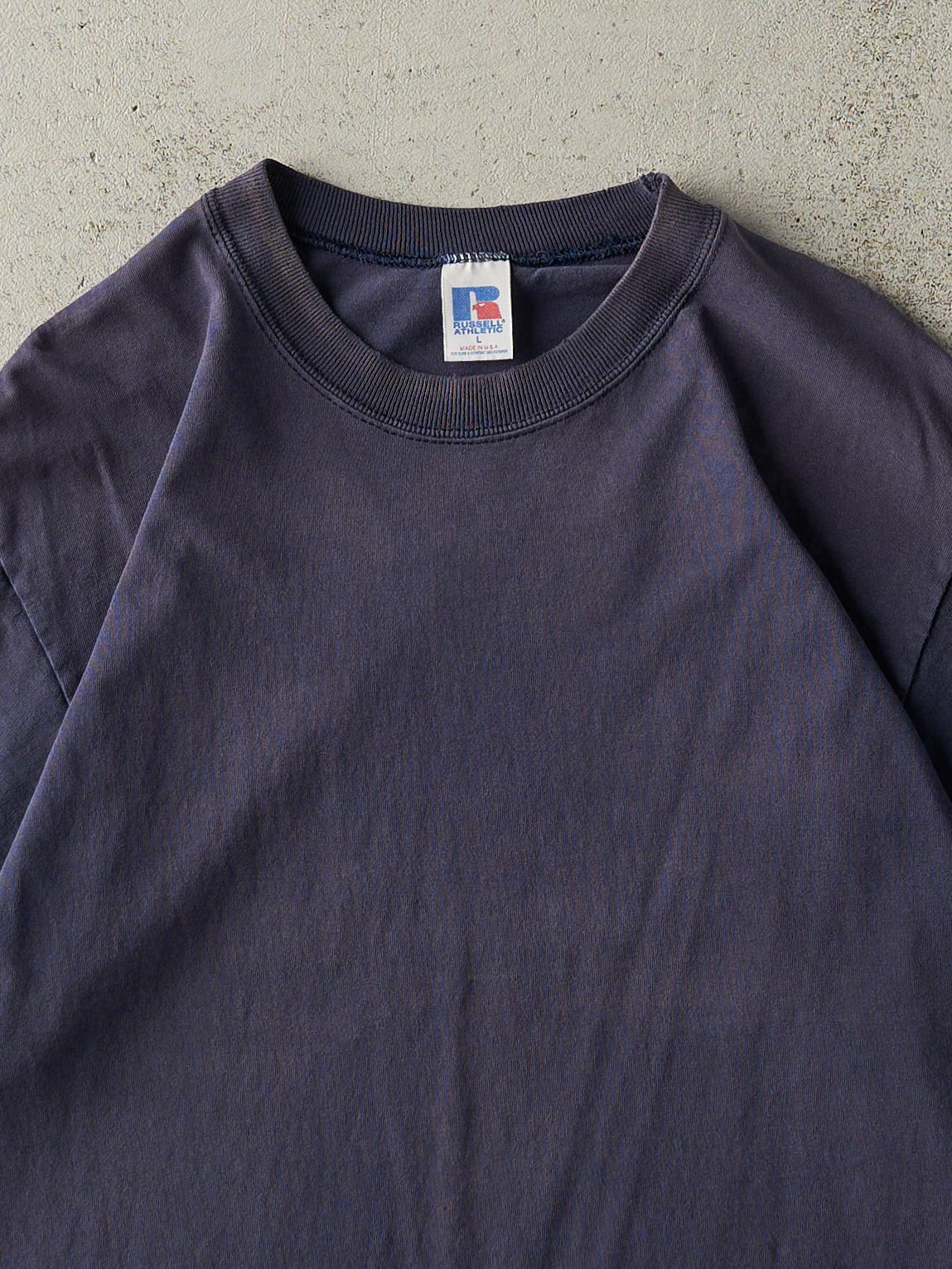 Vintage 90s Navy Blue Blank Russell Athletic Tee (M)