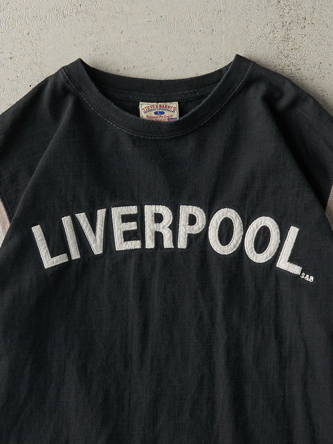 Vintage Y2K Black Embroidered Liverpool Tee (M)