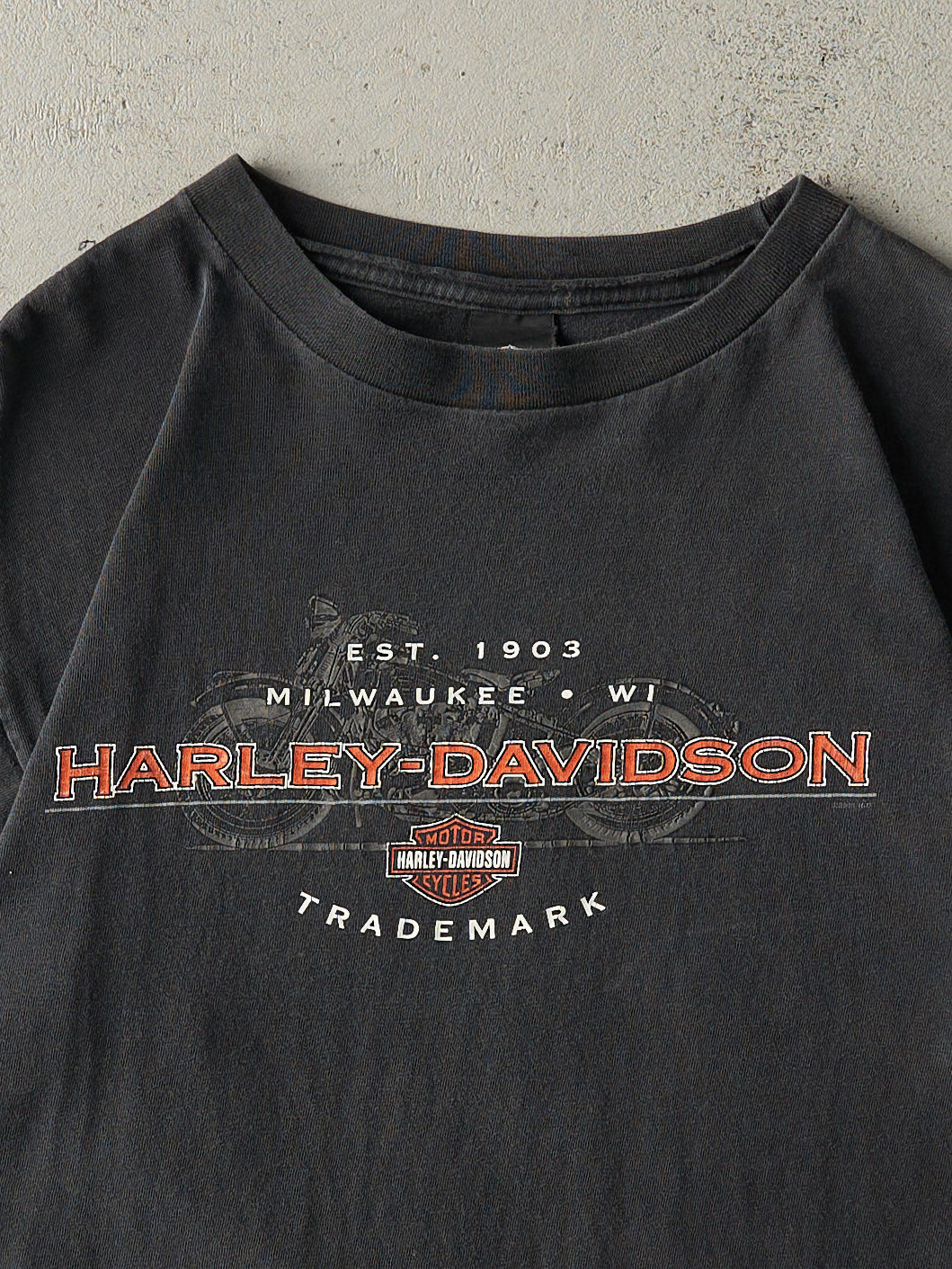 Vintage 01' Faded Black Austin Texas Harley Davidson Tee (M)