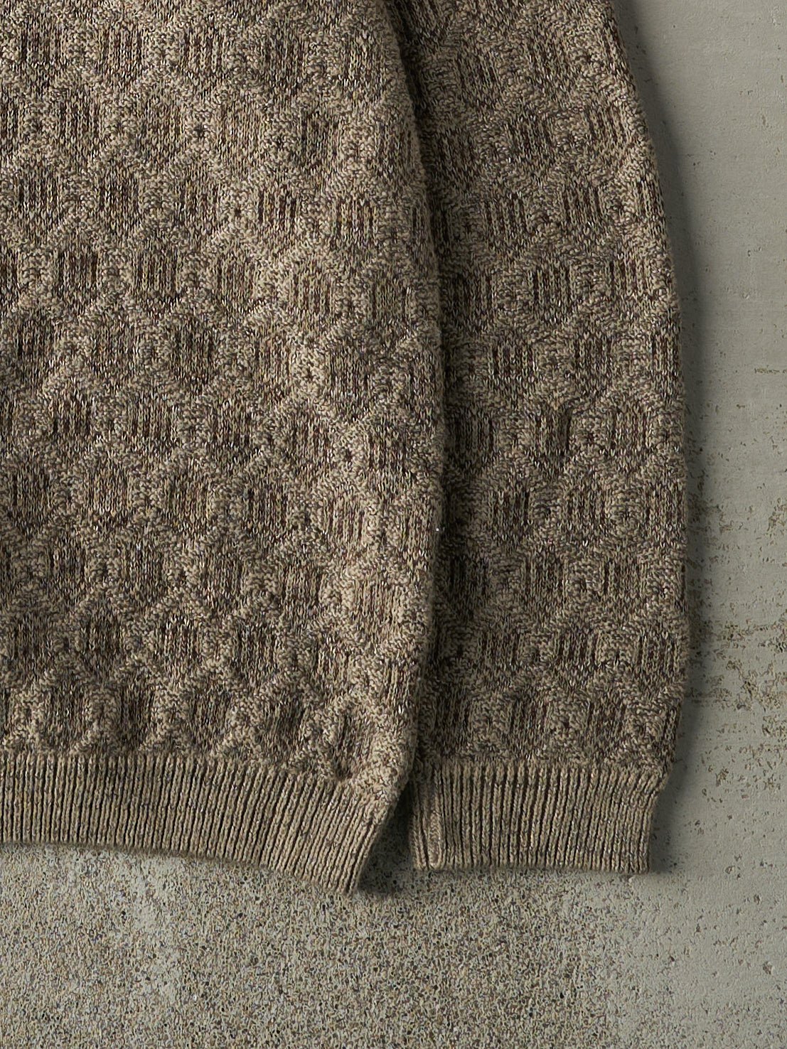 Vintage 90s Beige Patterned V Neck Knit (M)