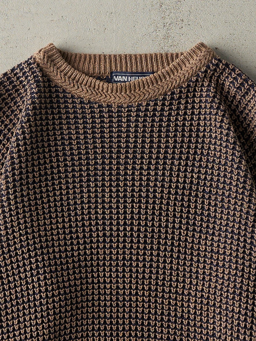 Vintage Y2K Beige & Navy Textured Knit Pullover (M)