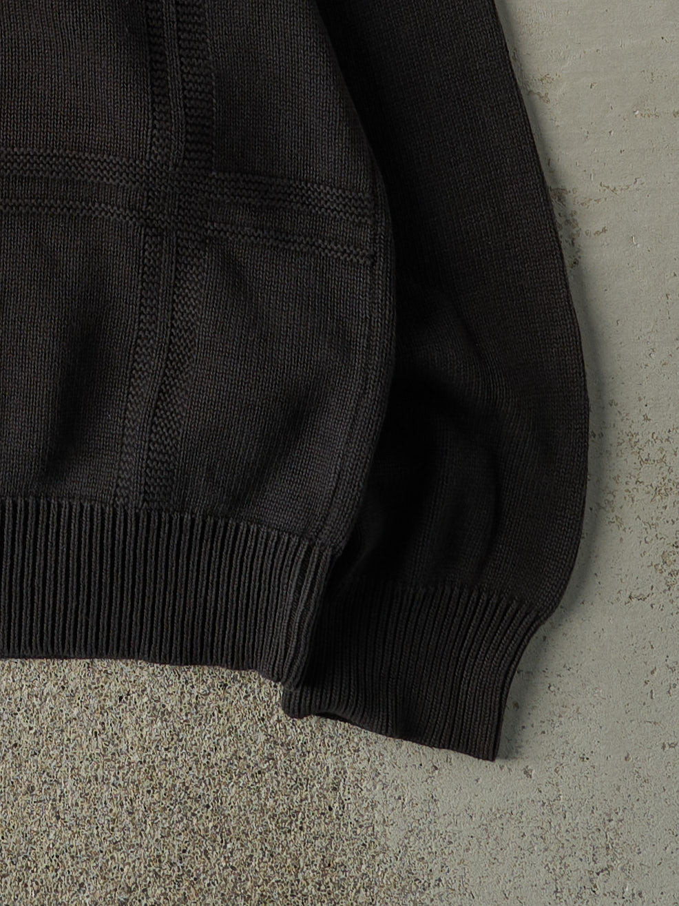 Vintage 90s Faded Black Izod Embroidered Knit (L)