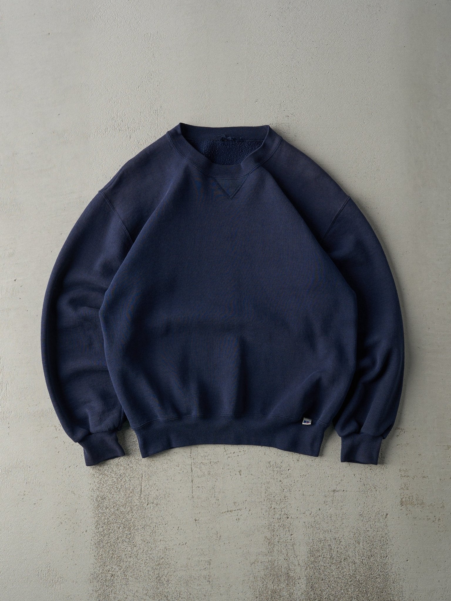 Vintage 90s Navy Blue Russell Athletics Blank Crewneck (M)