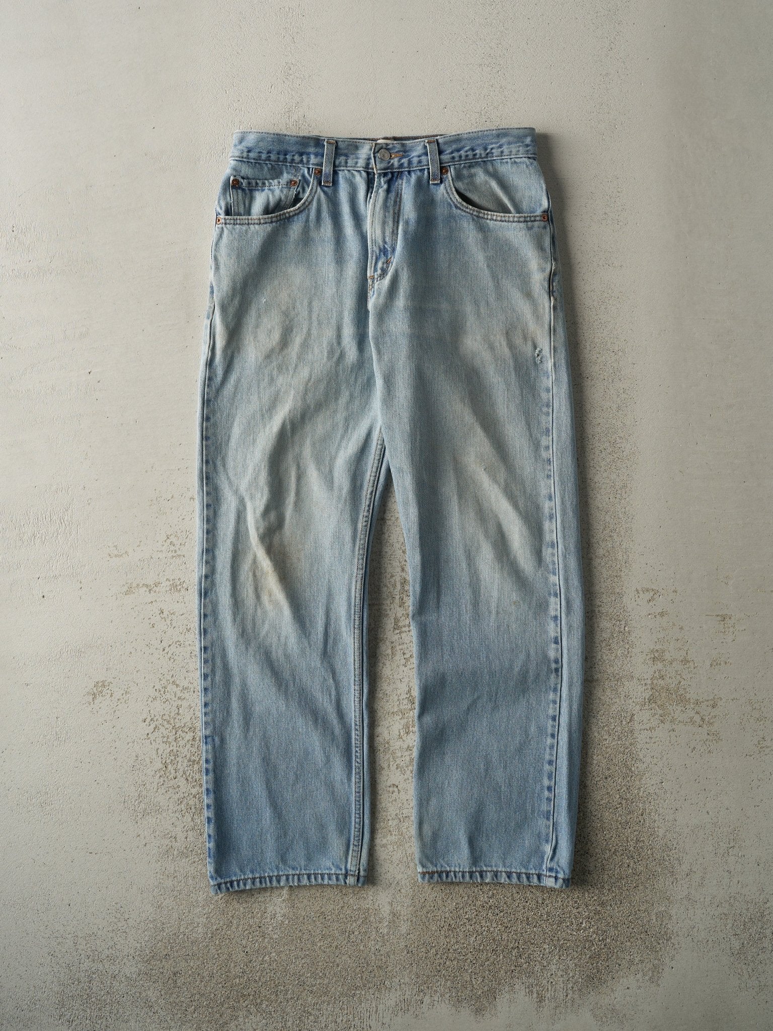 Vintage Y2K Light Wash Levi's Regular Fit Jeans (33x30)