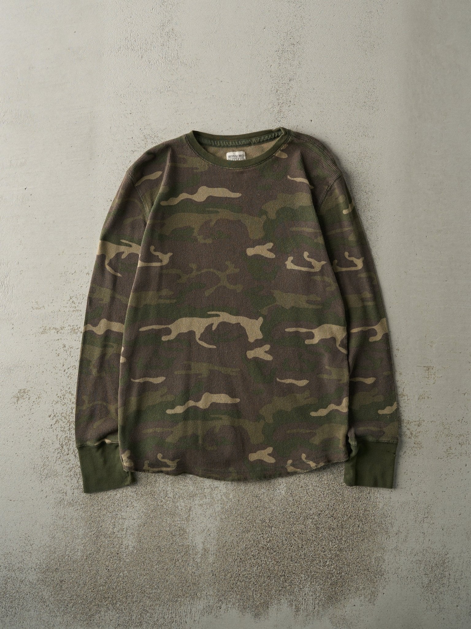 Vintage Y2K Camo Thermal Long Sleeve (M)