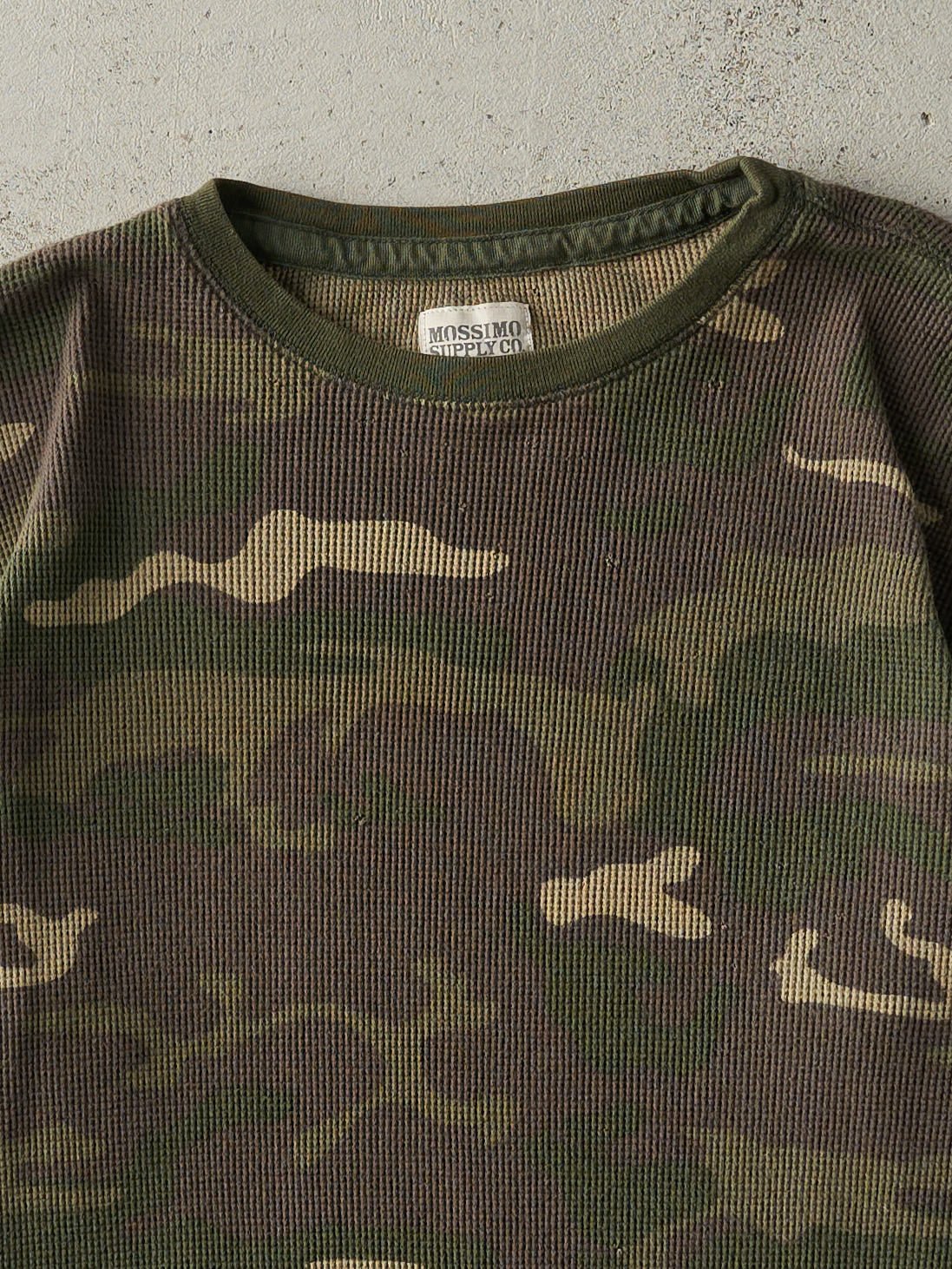 Vintage Y2K Camo Thermal Long Sleeve (M)