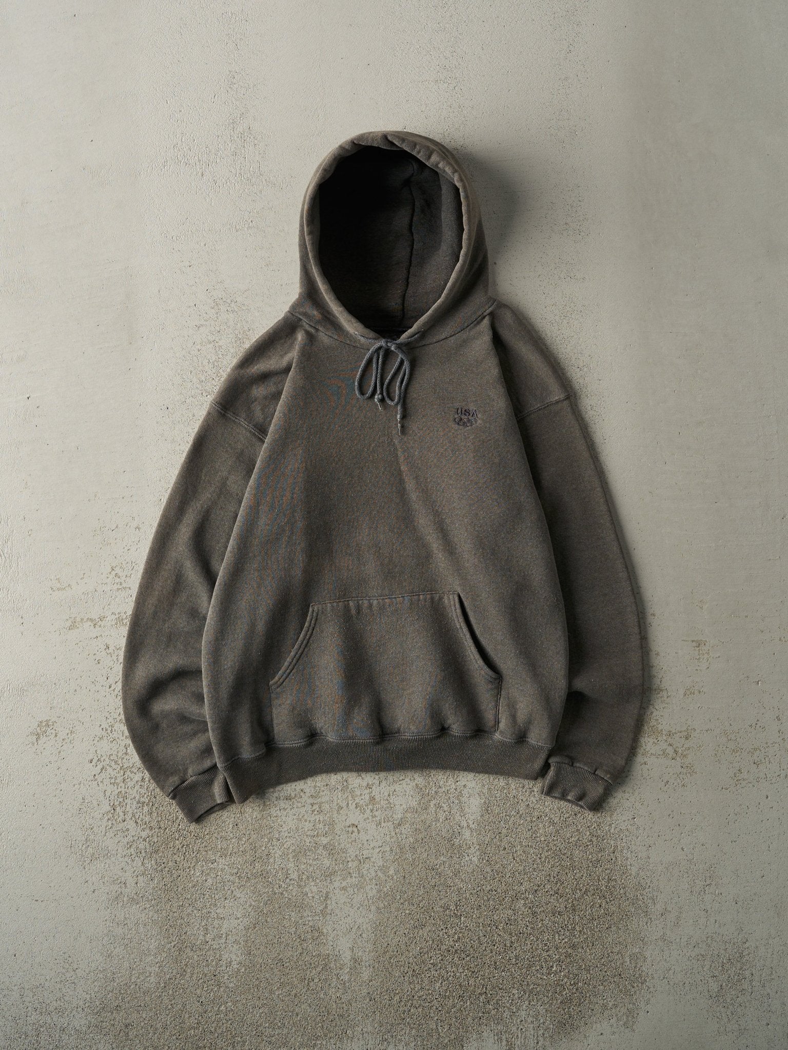 Vintage 90s Chargoal Grey Embroidered USA Hoodie (M)