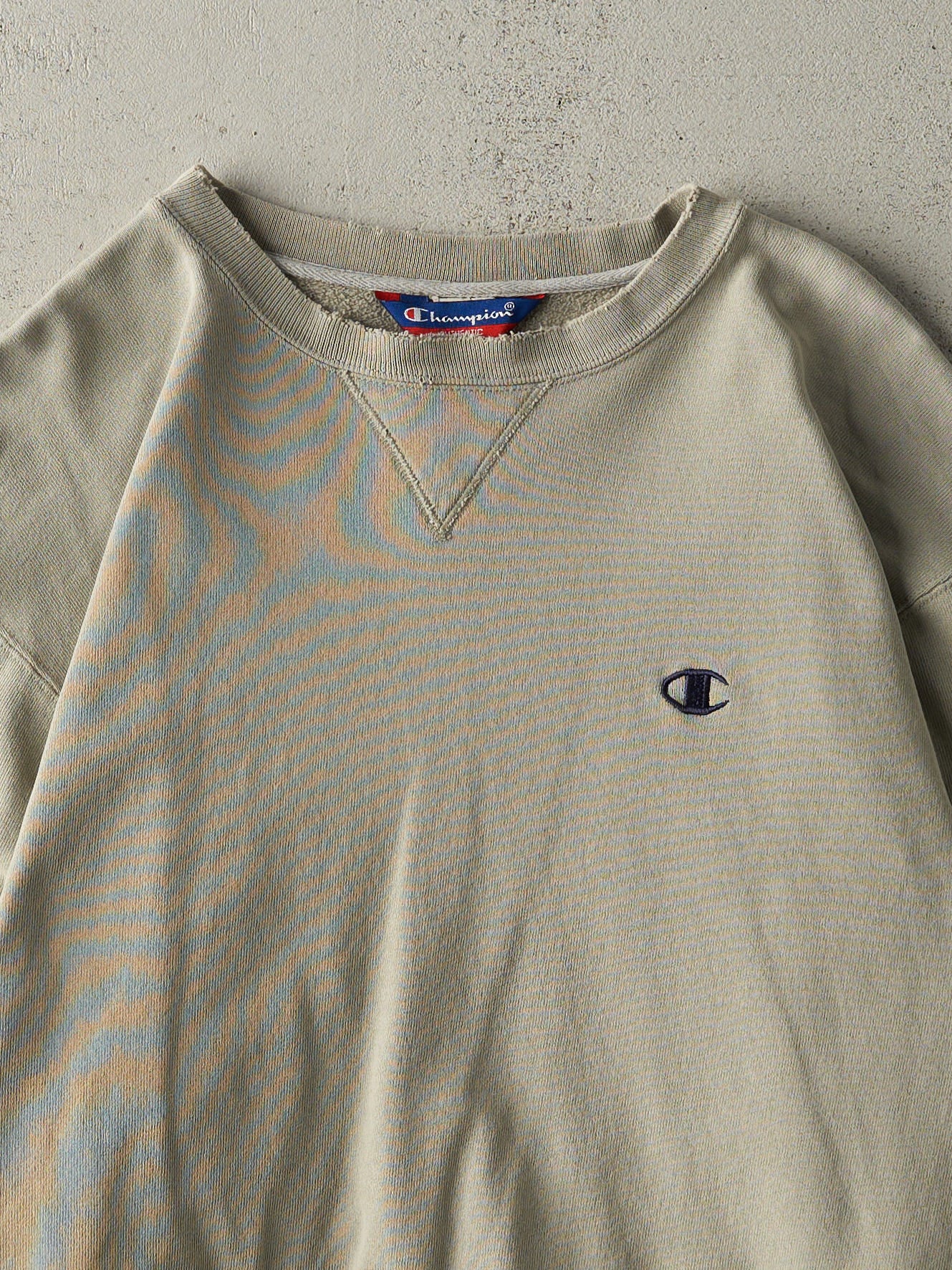 Vintage Y2K Beige Champion Crewneck (L)