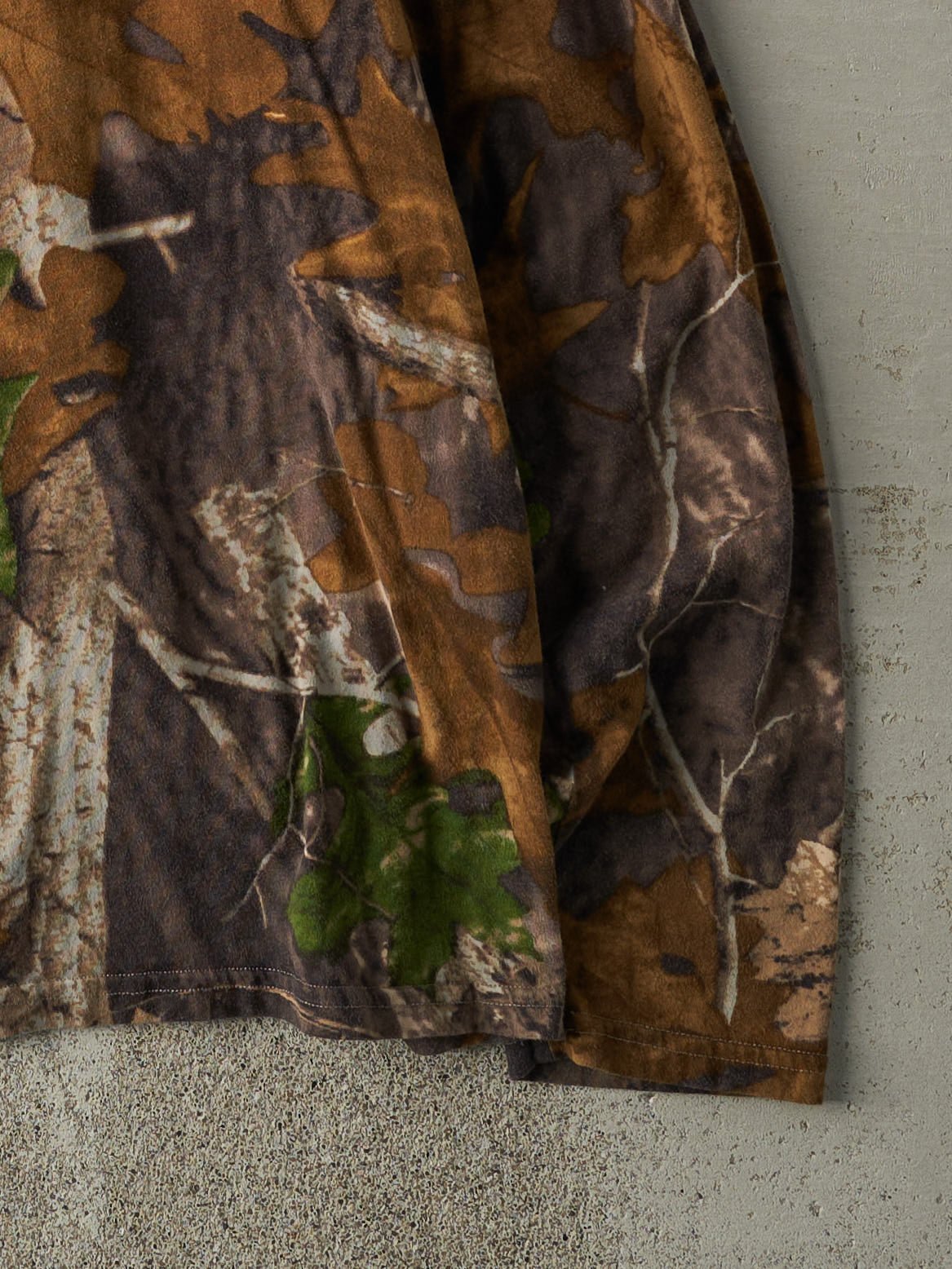 Vintage Y2K Camo Blank Long Sleeve (M)