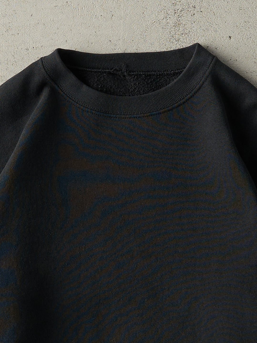 Vintage 90s Black Blank Crewneck (M)