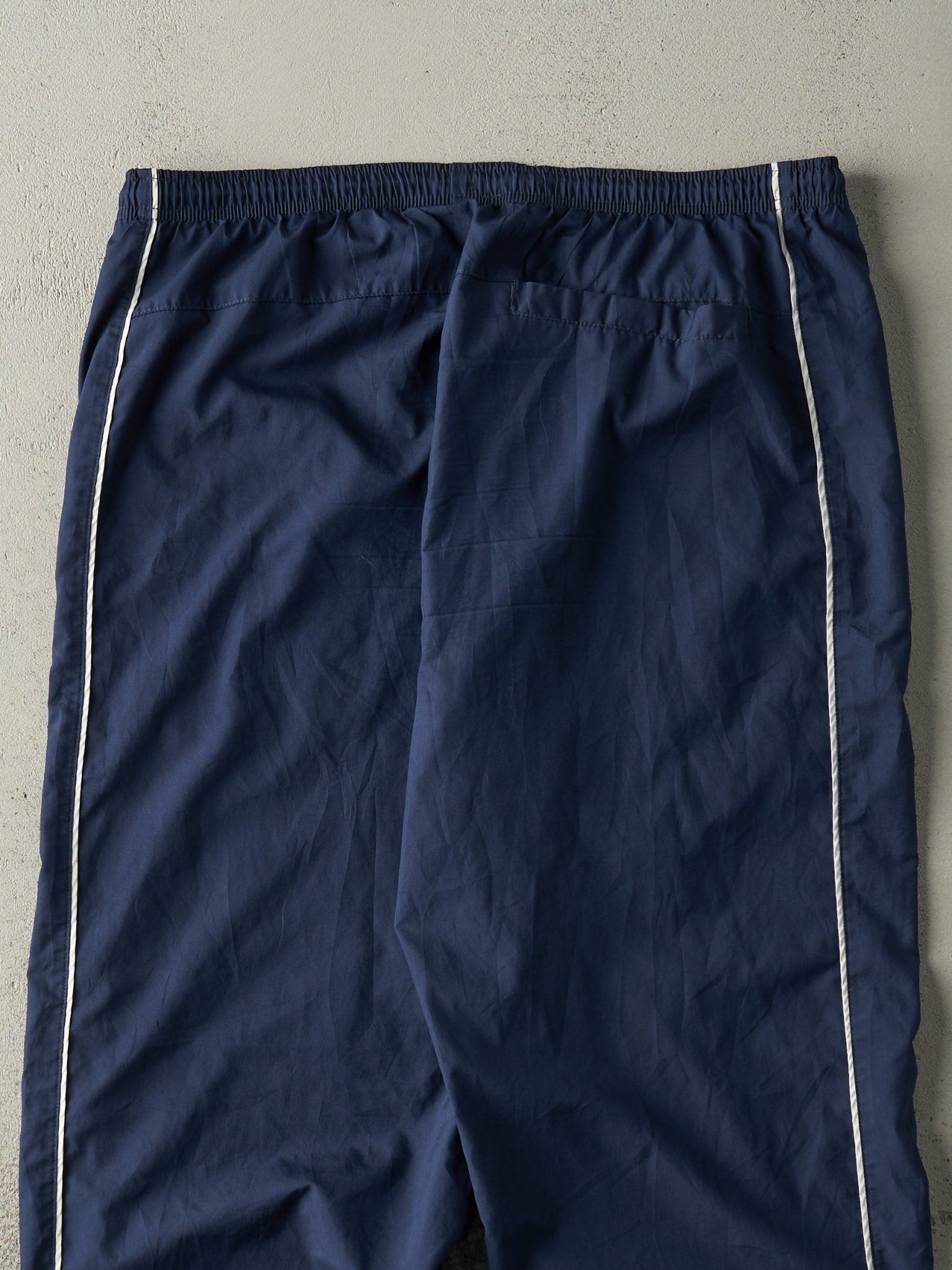 Vintage Y2K Navy Blue Nike Embroidered Windbreaker Pants (38x32.5)
