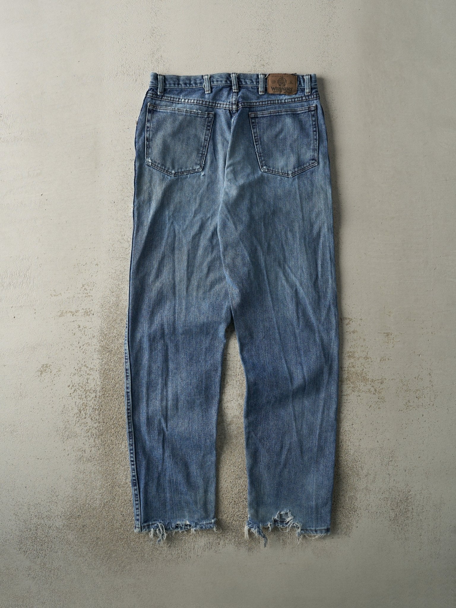 Vintage 90s Mid Wash Wrangler Jeans (33x33)