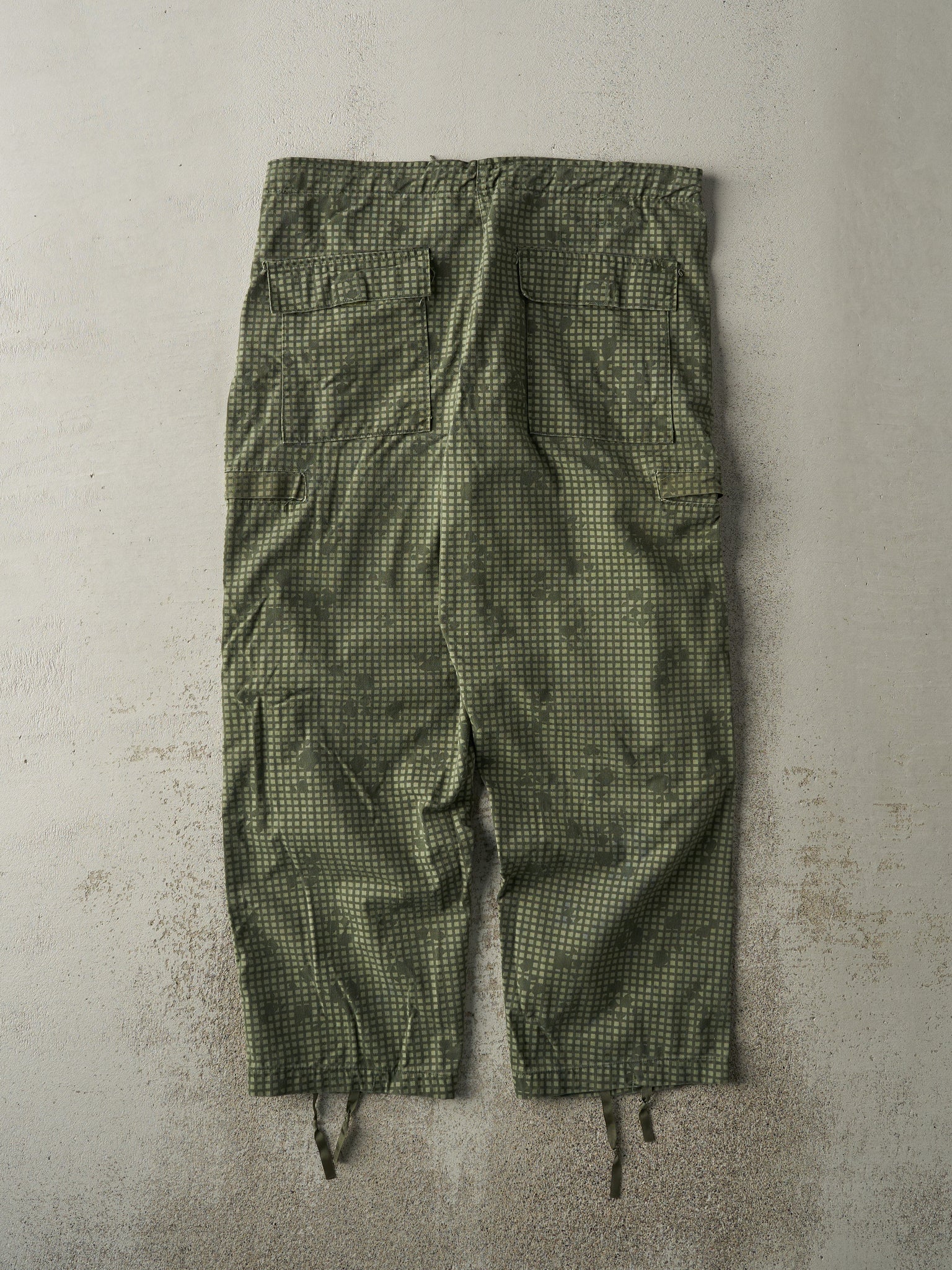 Vintage 90s Camo Military Camo Pants (37x29.5)