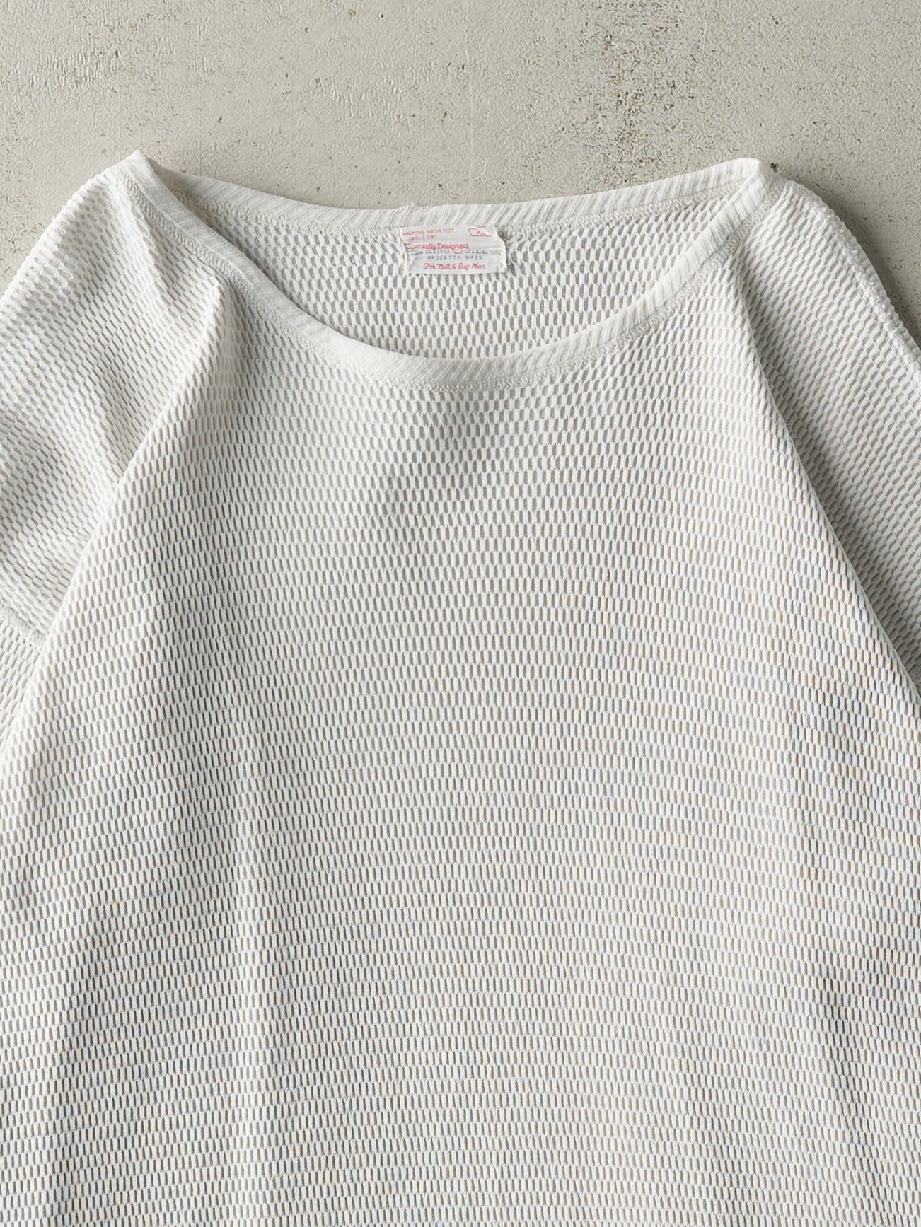 Vintage 90s White Thermal 3/4 Sleeve (M/L)