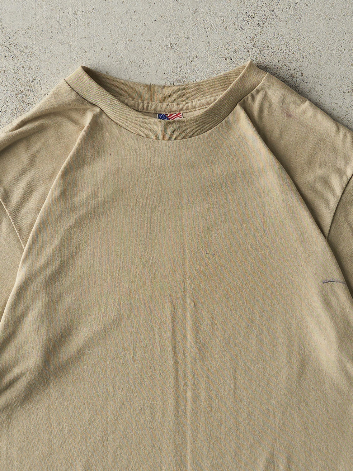 Vintage 90s Beige Blank Tee (M)