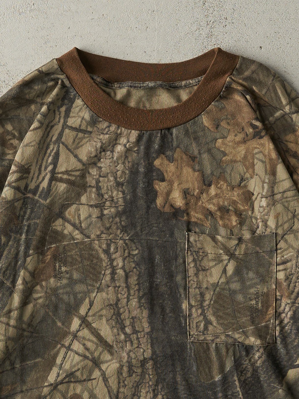 Vintage 90s Camo Realtree Pocket Long Sleeve (L)