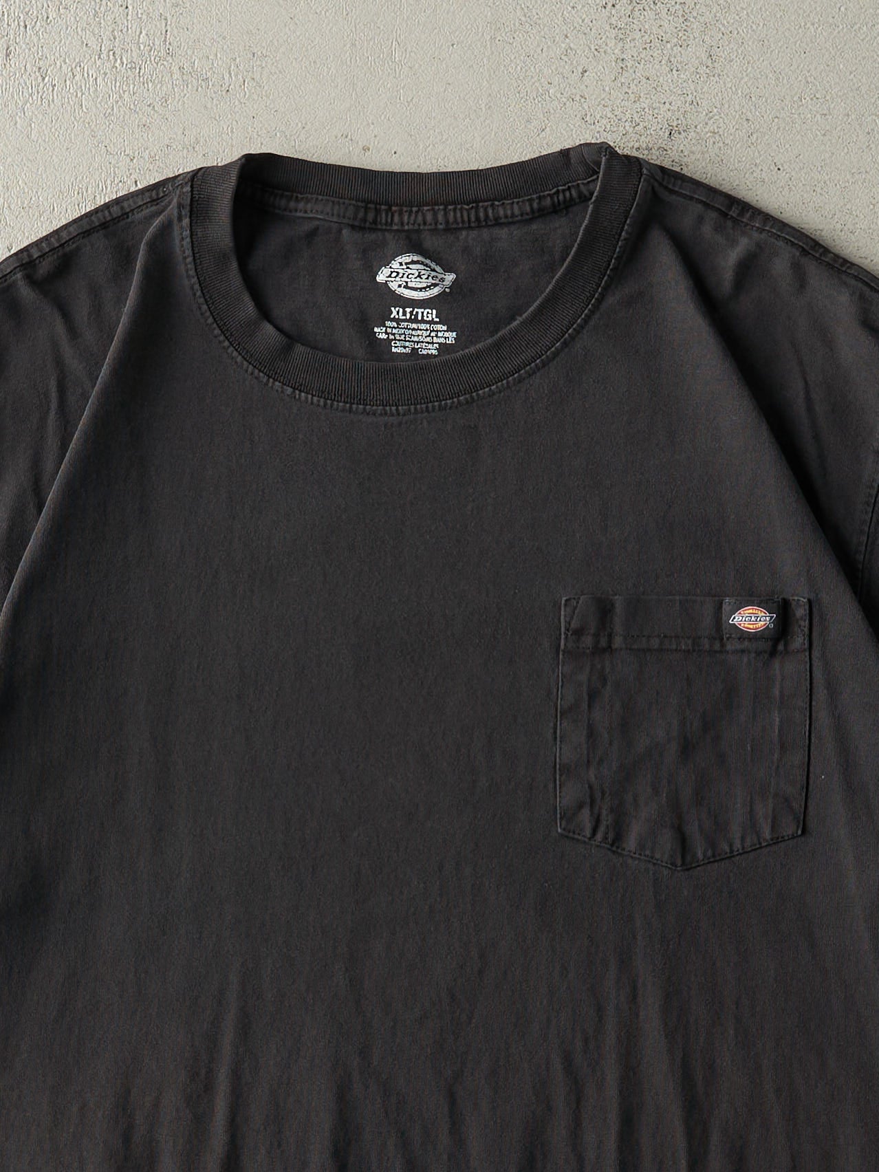 Vintage Y2K Faded Black Dickies Pocket Tee (L/XL)