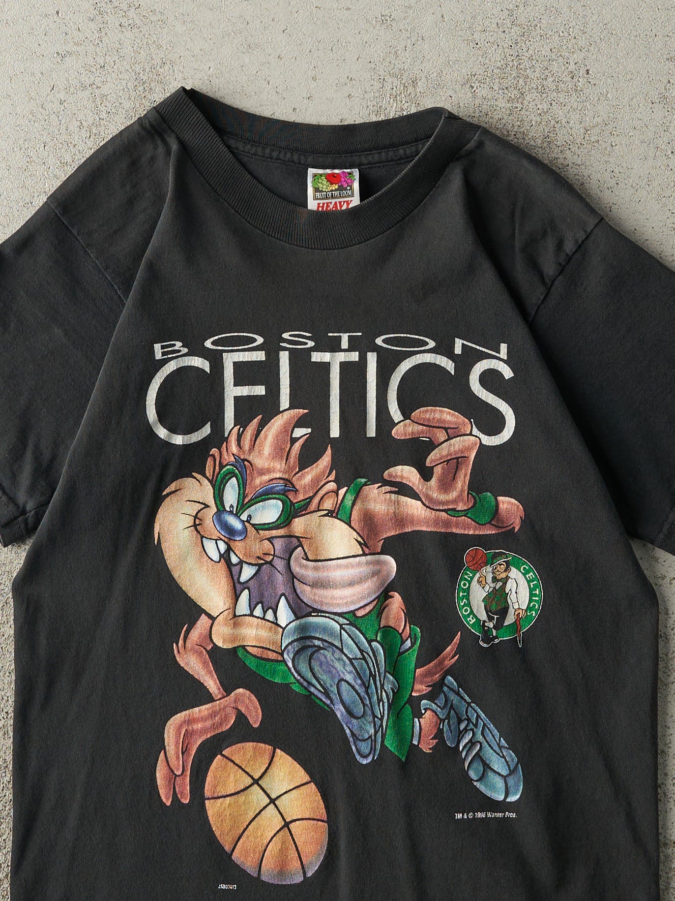 Vintage 96' Black Boston Celtics Taz Looney Tunes Baby Tee (XS)
