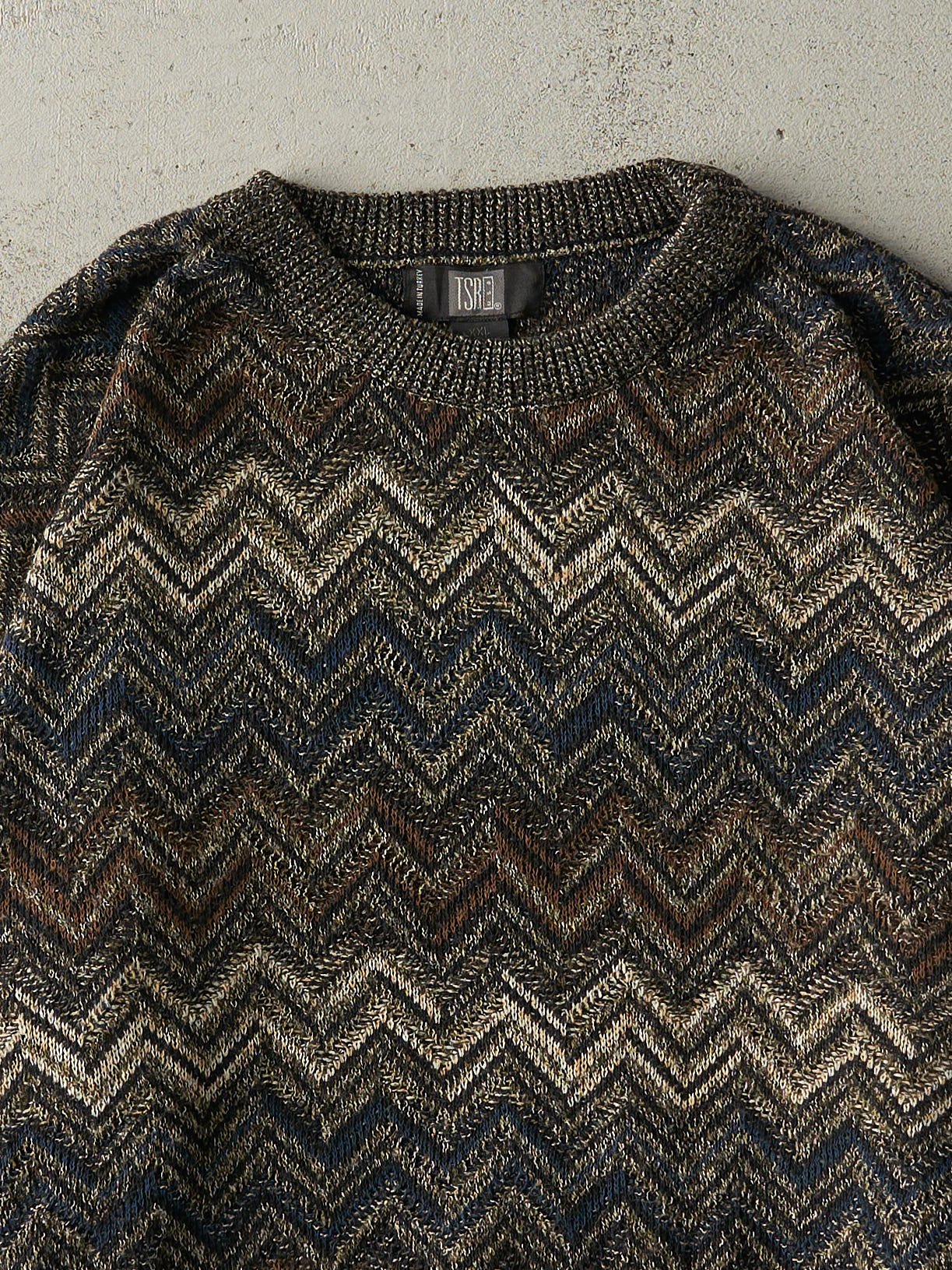 Vintage 90s Brown, Beige & Navy Zig Zag Knit (XL)