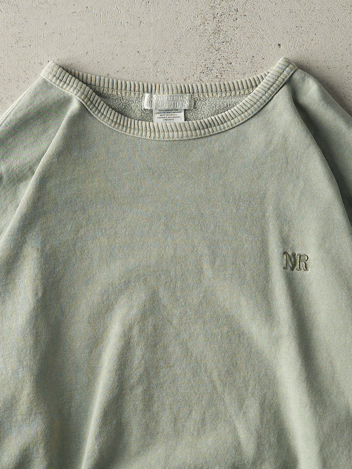 Vintage 90s Washed Green Northern Reflections Crewneck (XL)