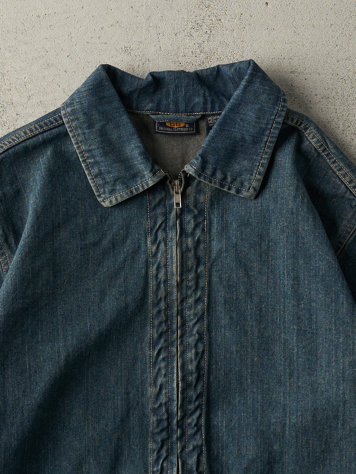 Vintage Y2K Dark Wash Zip Up Denim Jacket (M)