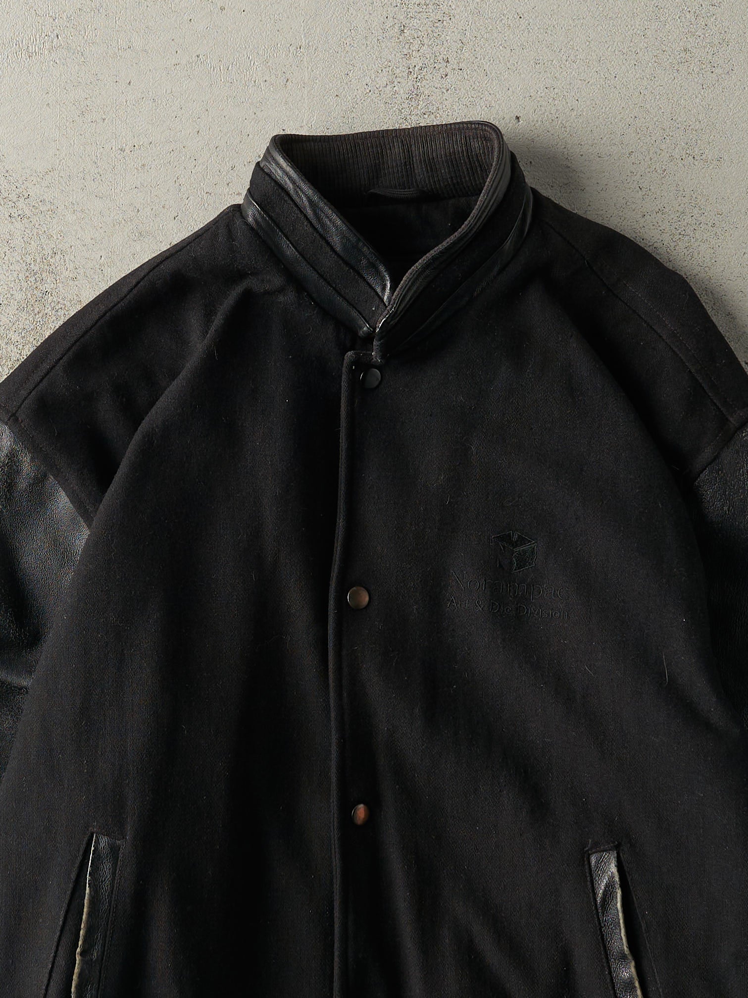 Vintage 90s Black Embroidered Varsity Jacket (L)
