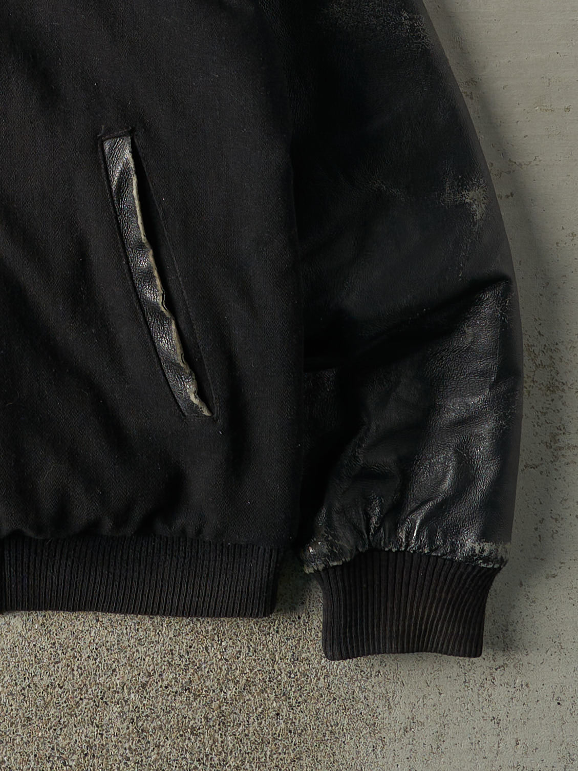 Vintage 90s Black Embroidered Varsity Jacket (L)