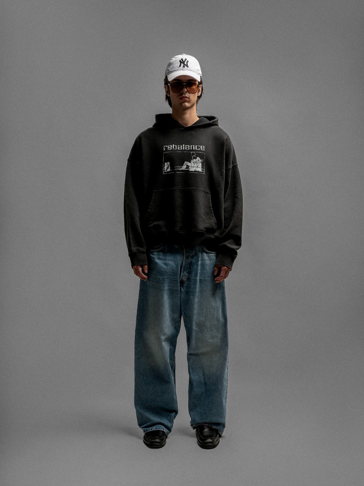 The Analog Hoodie - Jet Black