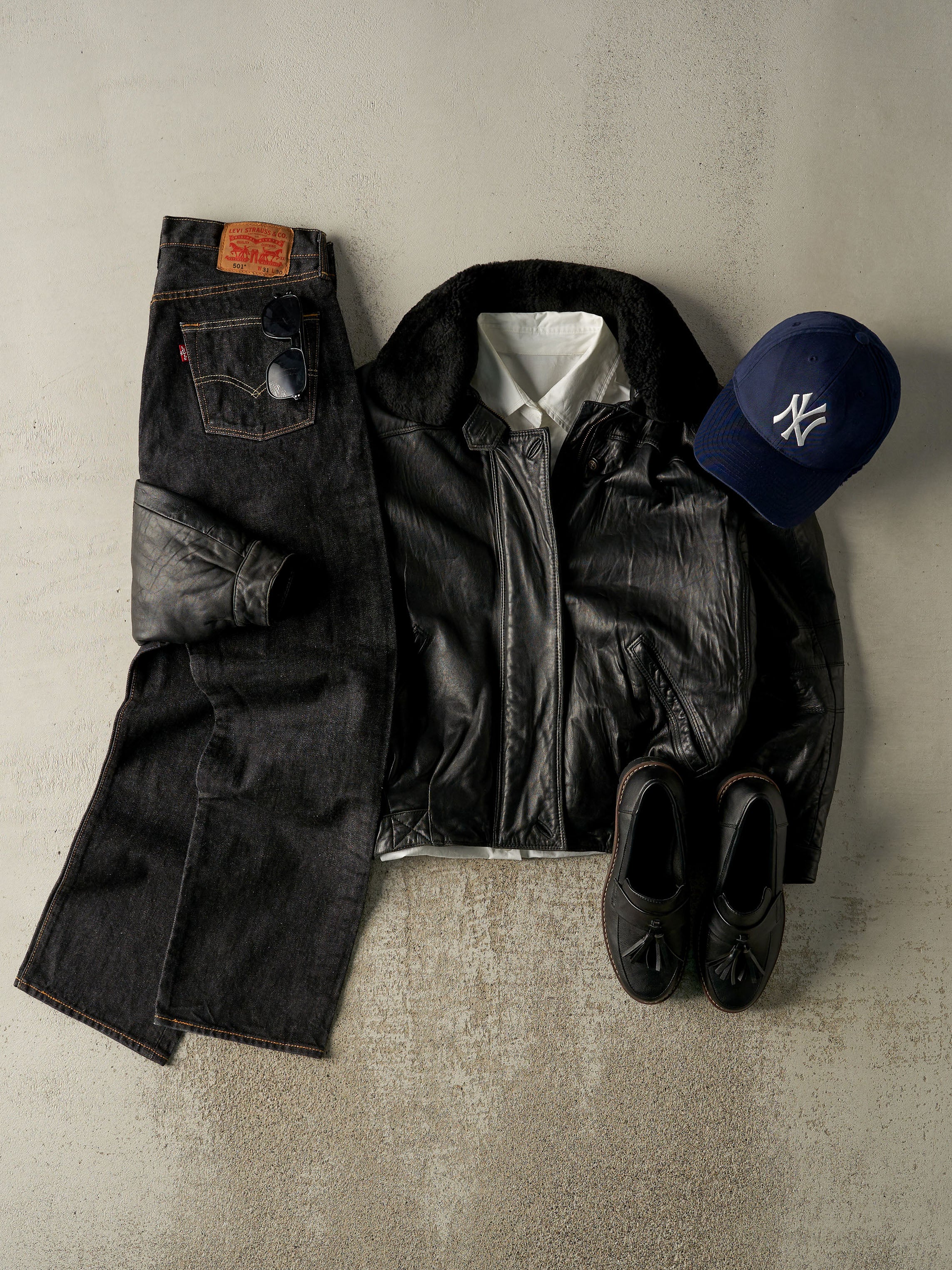 Vintage Y2K Black Levi's Denim Pants (32x29)