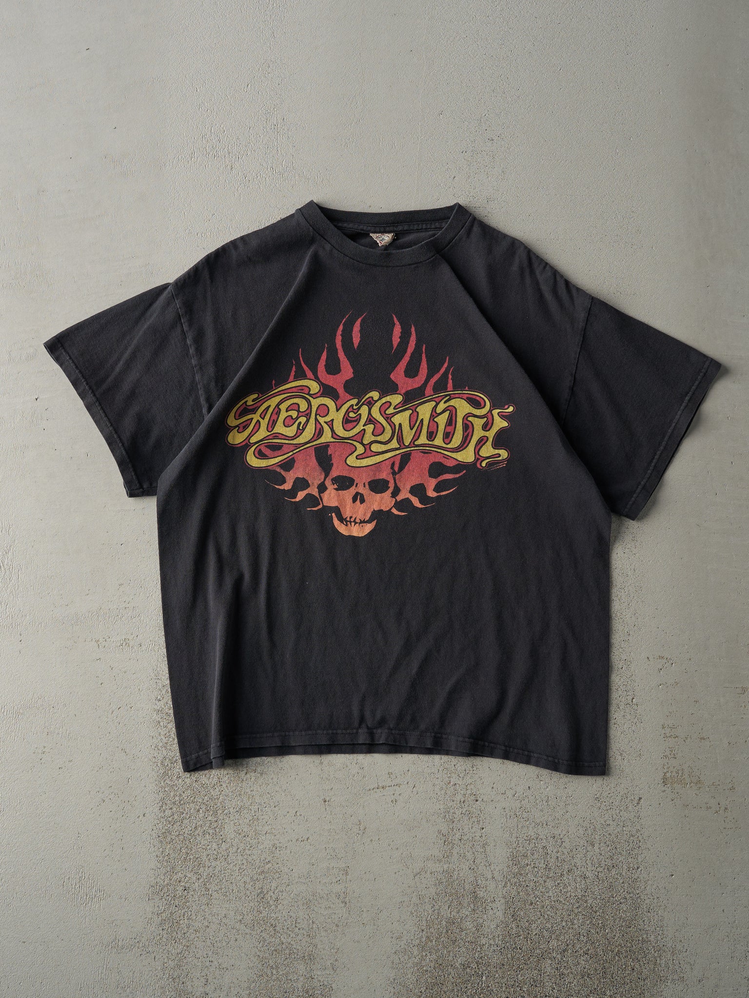 Vintage Y2K Faded Black Aerosmith Tee (M)