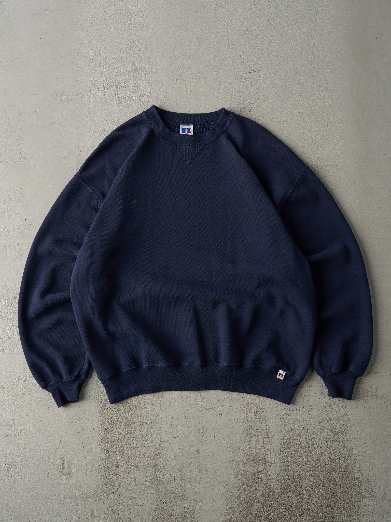 Vintage 90s Navy Blue Russell Athletics Blank Crewneck (L)