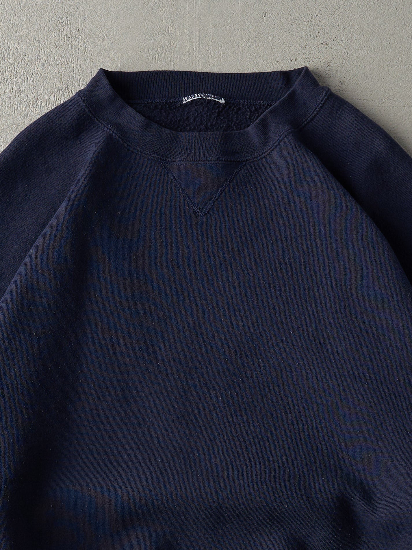 Vintage 90s Navy Blue Discus Athletic Blank Crewneck (L)