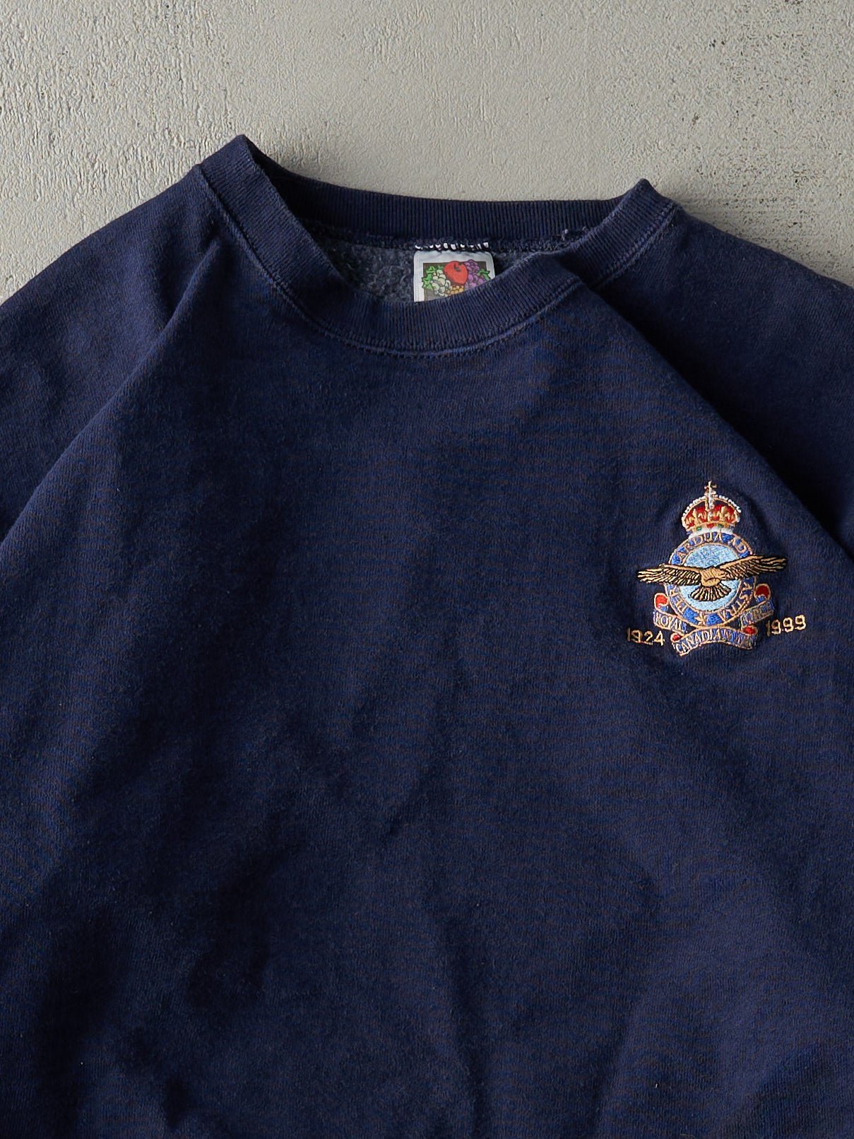Vintage 99' Navy Blue Royal Canadian Airforce Embroidered Boxy Crewneck (M)