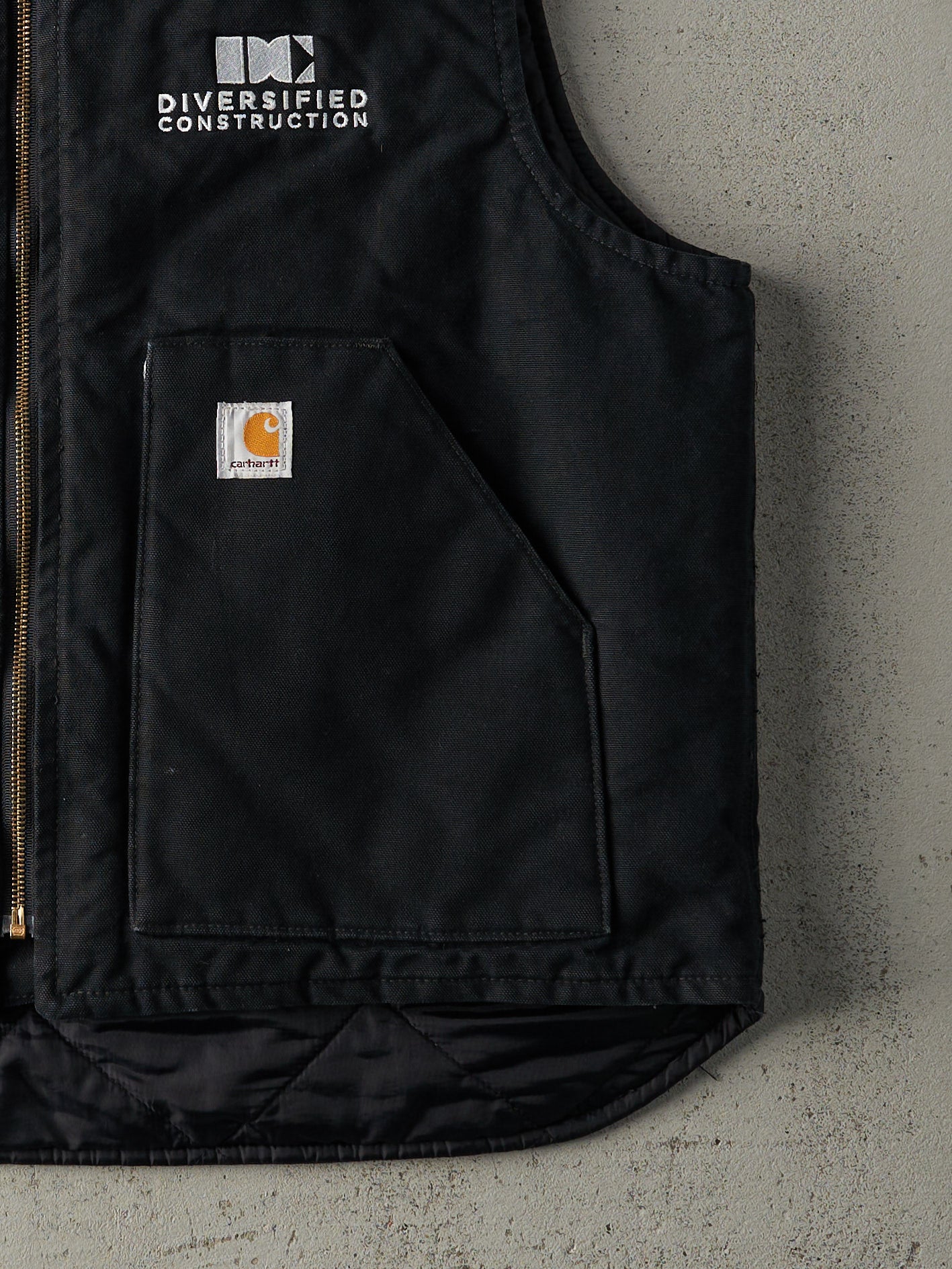 Vintage Y2K Black Embroidered Carhartt Vest (L)