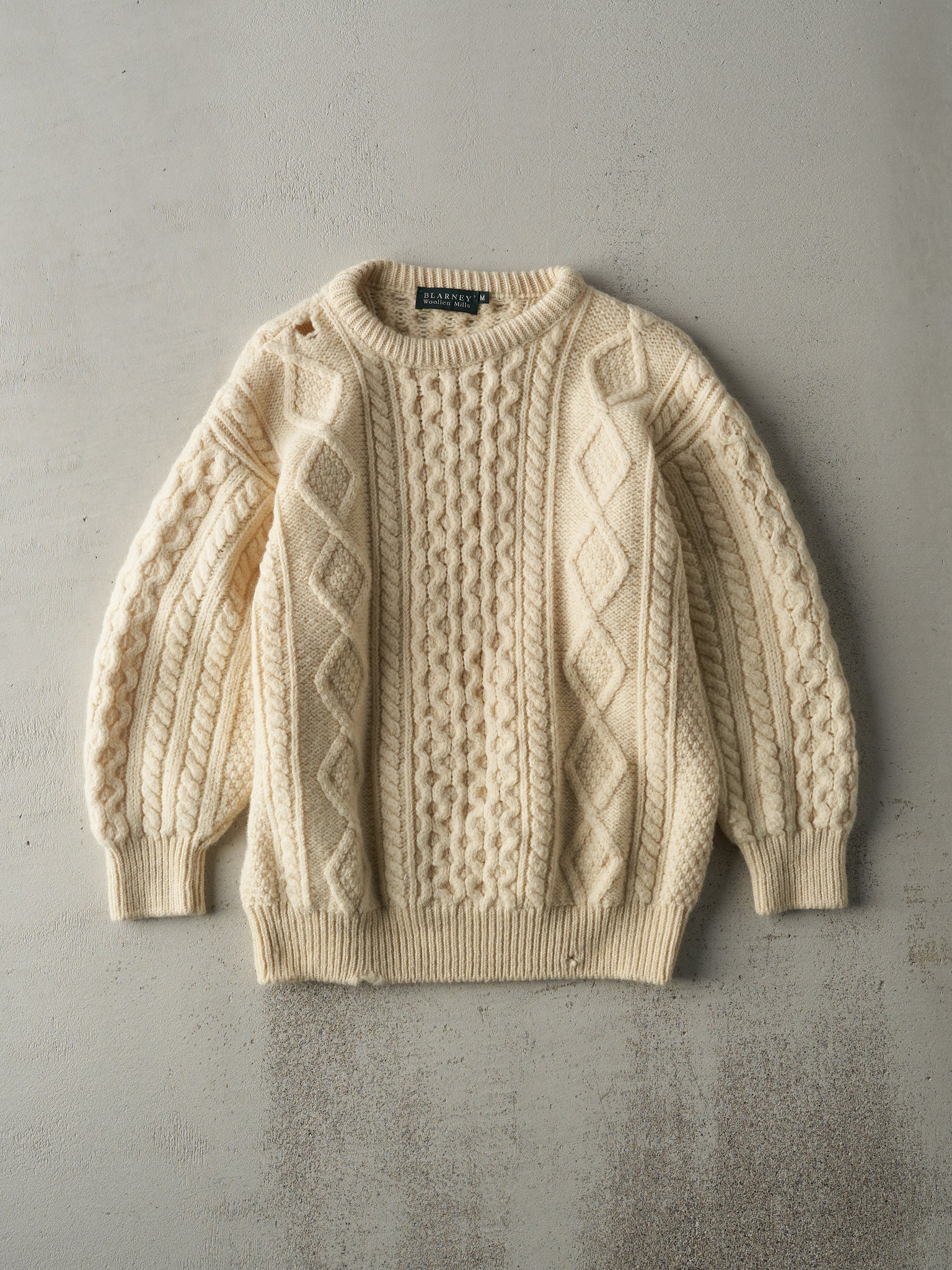 Vintage 80s Beige Cable Knit Sweater (M)