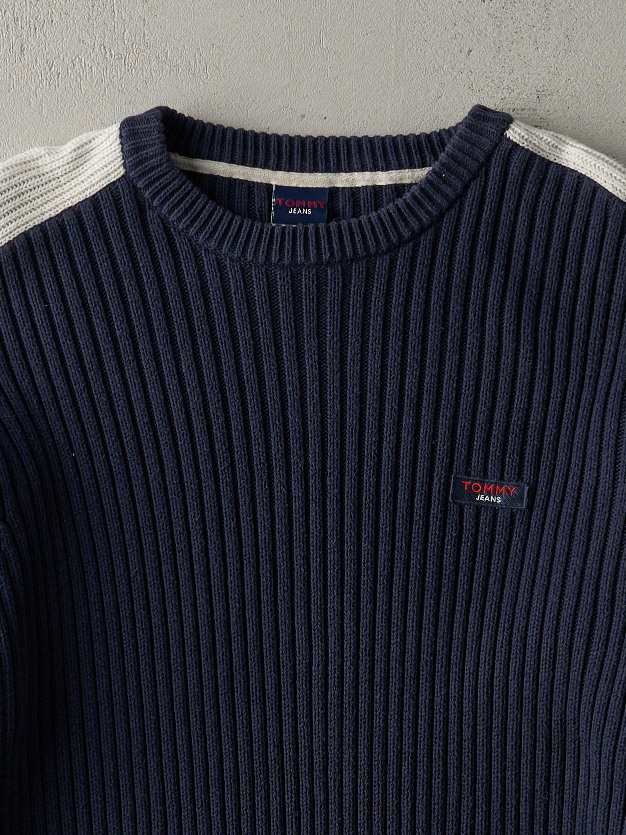 Vintage Y2K Navy Blue Tommy Jeans Knit Sweater (M)