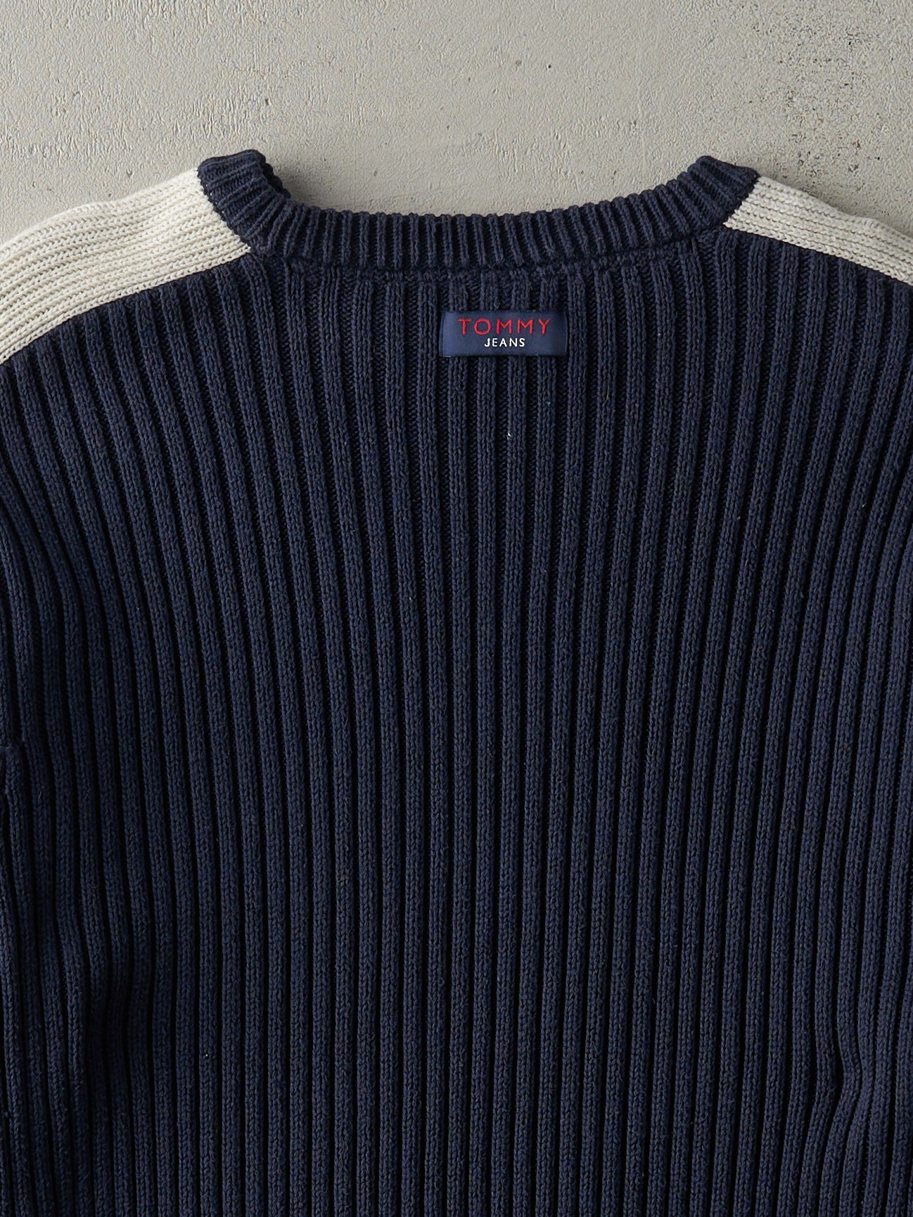 Vintage Y2K Navy Blue Tommy Jeans Knit Sweater (M)