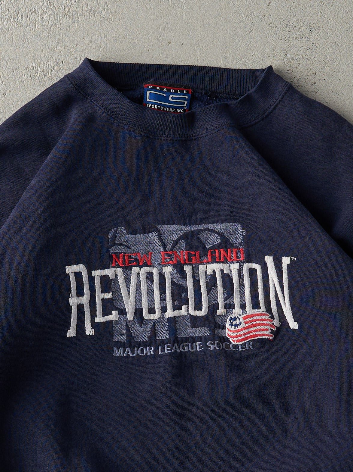 Vintage 90s Navy Blue New England Revolution MLS Embroidered Crewneck (L)