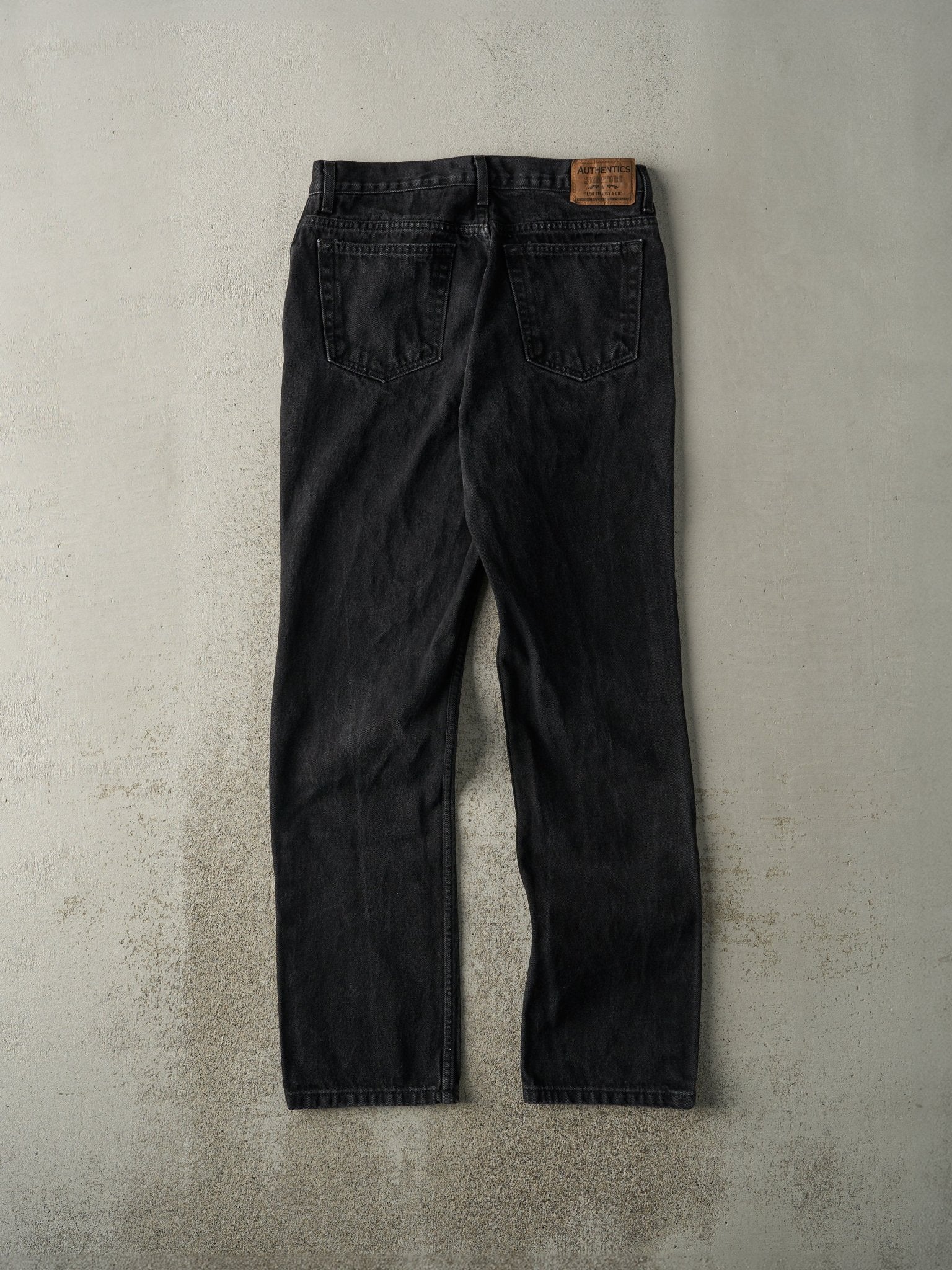 Vintage Y2K Black Levi's Denim Pants (32x33)