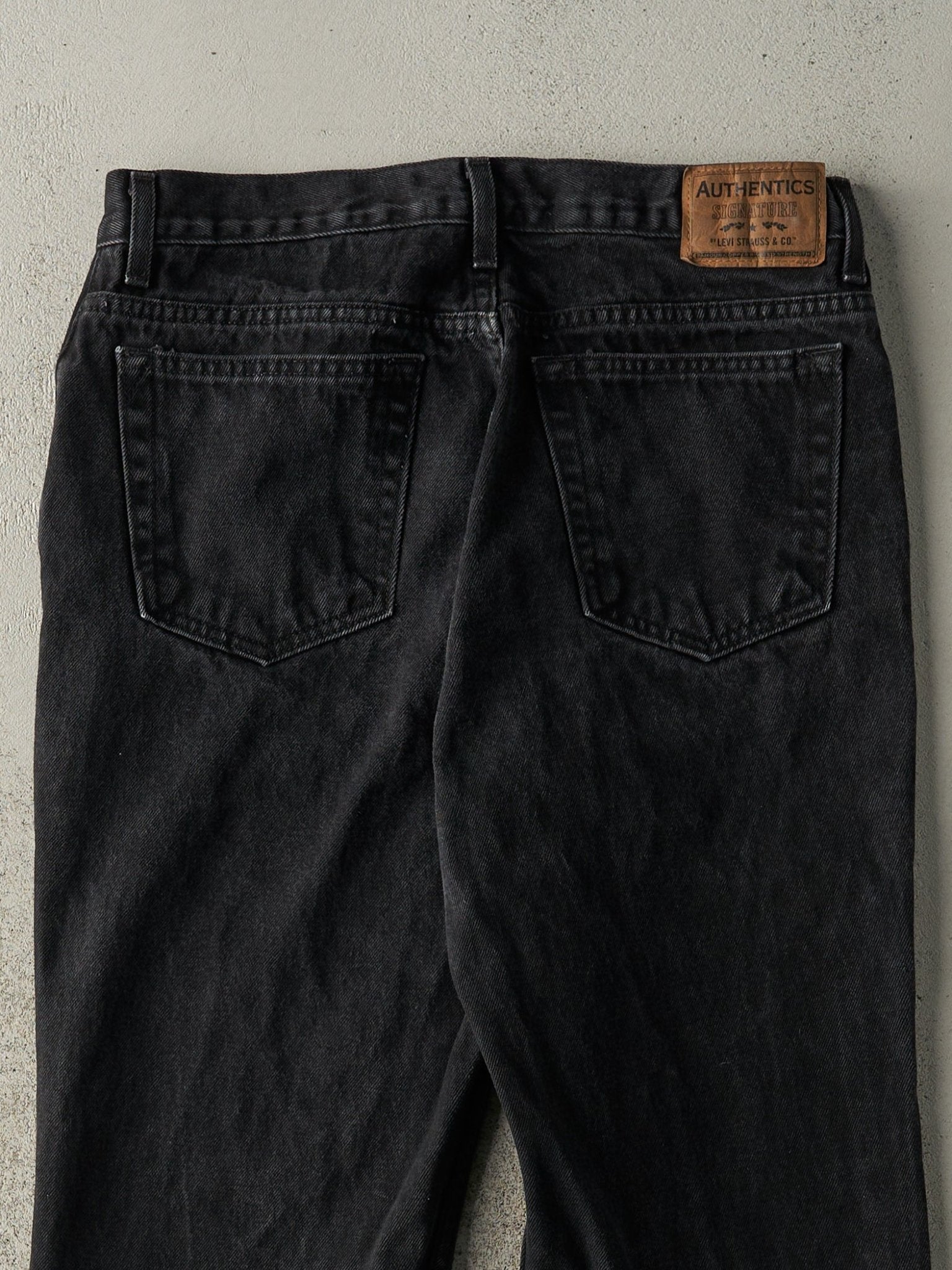 Vintage Y2K Black Levi's Denim Pants (32x33)