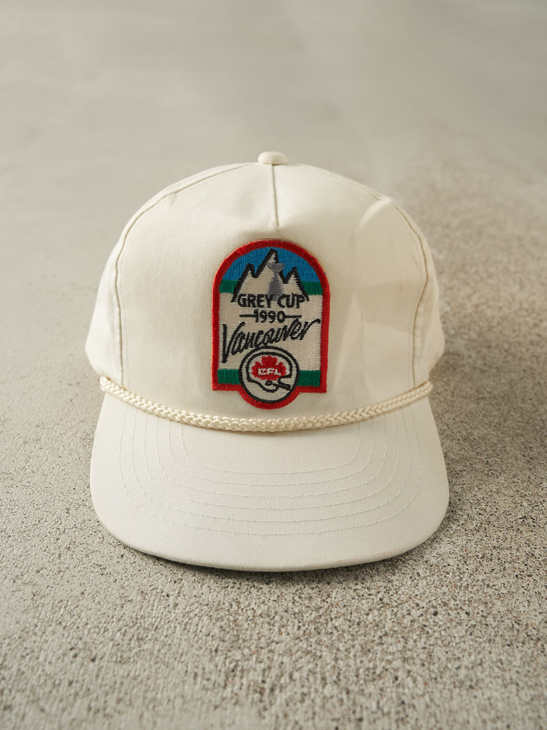 Vintage 90' White CFL Grey Cup Embroidered Snapback (O/S)