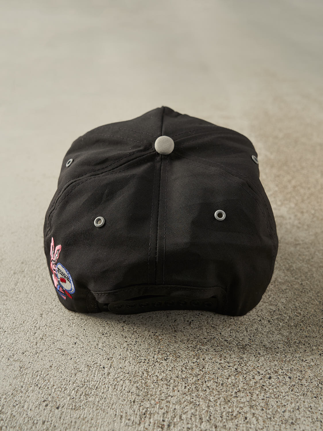 Vintage 90s Black Energizer Embroidered Snapback (O/S)